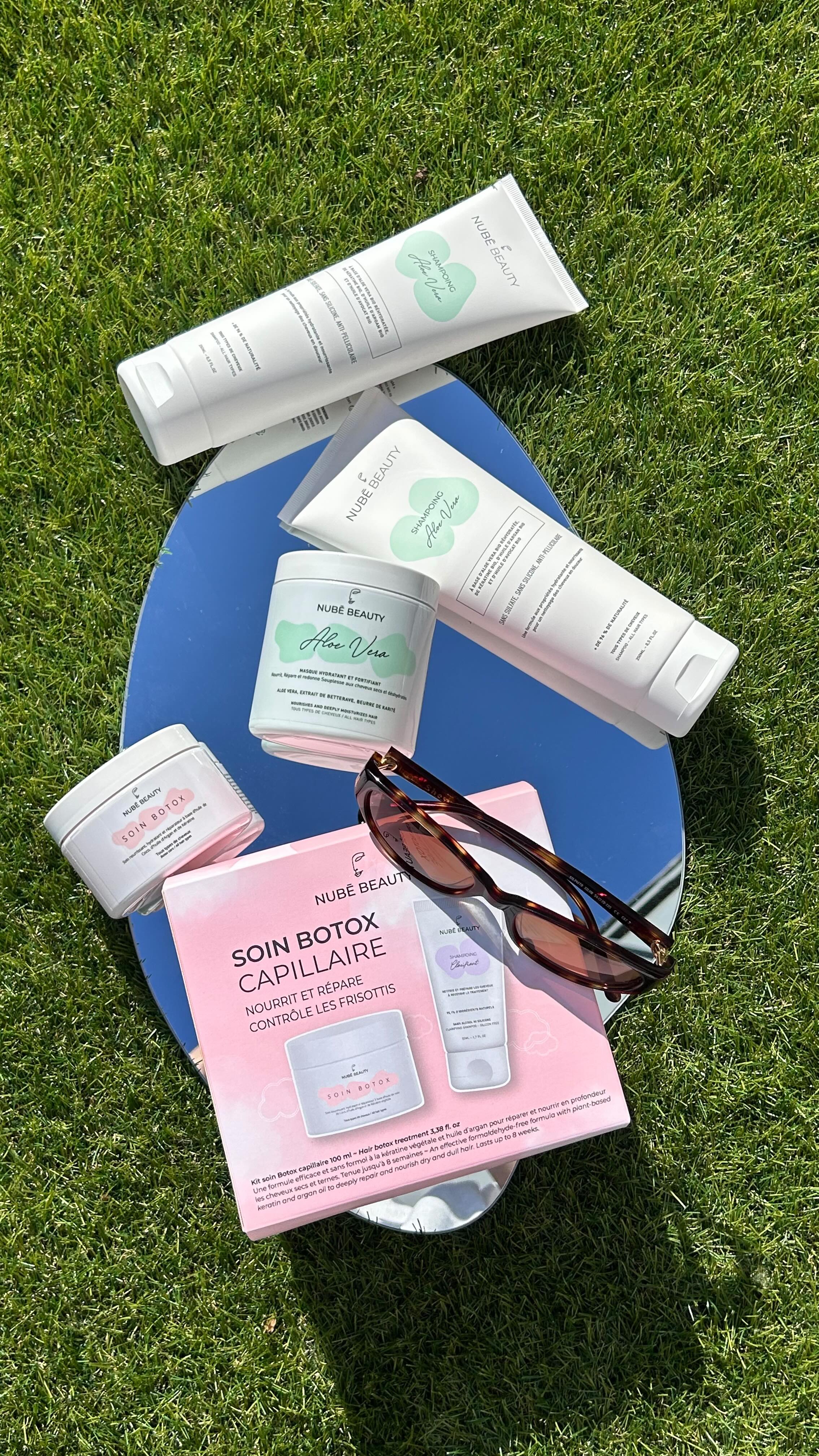 La routine la plus prisée du mois de février, et on comprend pourquoi 🫣👀✨
1. Soin Botox 🩷
2. Shampoing 🫧
3. Masque 🥑