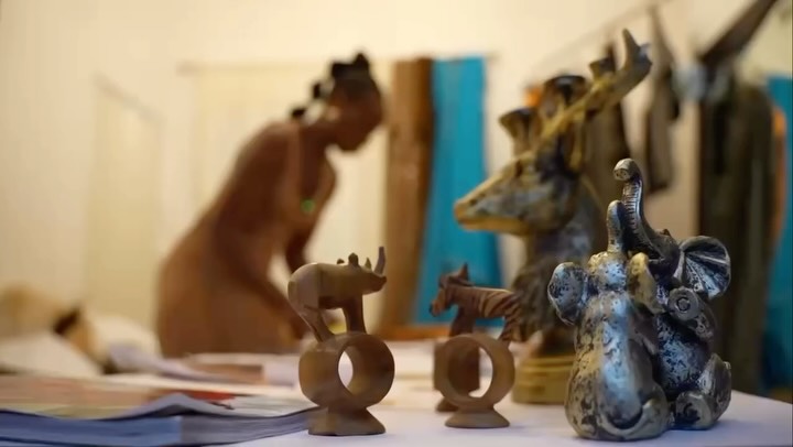 SAFARI — THE LAND by Taya reflects on origin, terrain, and the deep relationship between body and earth.
Through texture, movement, and grounded silhouettes, the collection traces a journey of belonging, resilience, and ancestral memory shaped by landscape.
Presented by Unity in Design Global Network in partnership with Fashion Scout, London Fashion Week.
From the soil we come. Into the future we walk.
#UDGN #Tayameaca #LFW #FashionNarratives