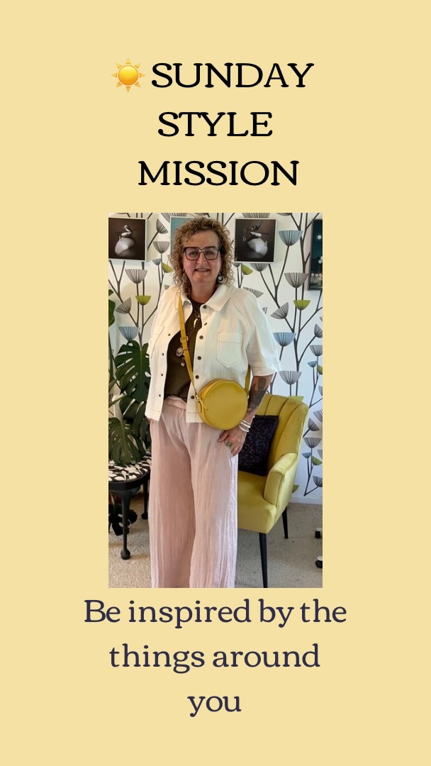 Forget the algorithm. Nature’s been a better stylist than Instagram for centuries. 🌸
Your Sunday Style Mission: find one beautiful thing near you and let its colours lead your outfit.
What will you find? 🌿
#SundayStyleMission
#justlikeyouaotearoa
#personalstylistnz