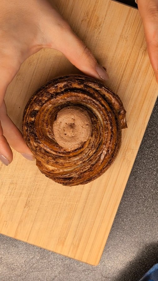 Was soll ich sagen? 🤷 🙈
Sorry not sorry👸
#sourdough #bread #love #therapy #sourdoughbaker