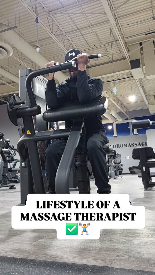 Lifestyle of a massage therapist.
I train so I can treat better.
Strong hands. Strong body. Better results. ✅️🏋♂️
#massage #fitness #gym #calgary #yycfit