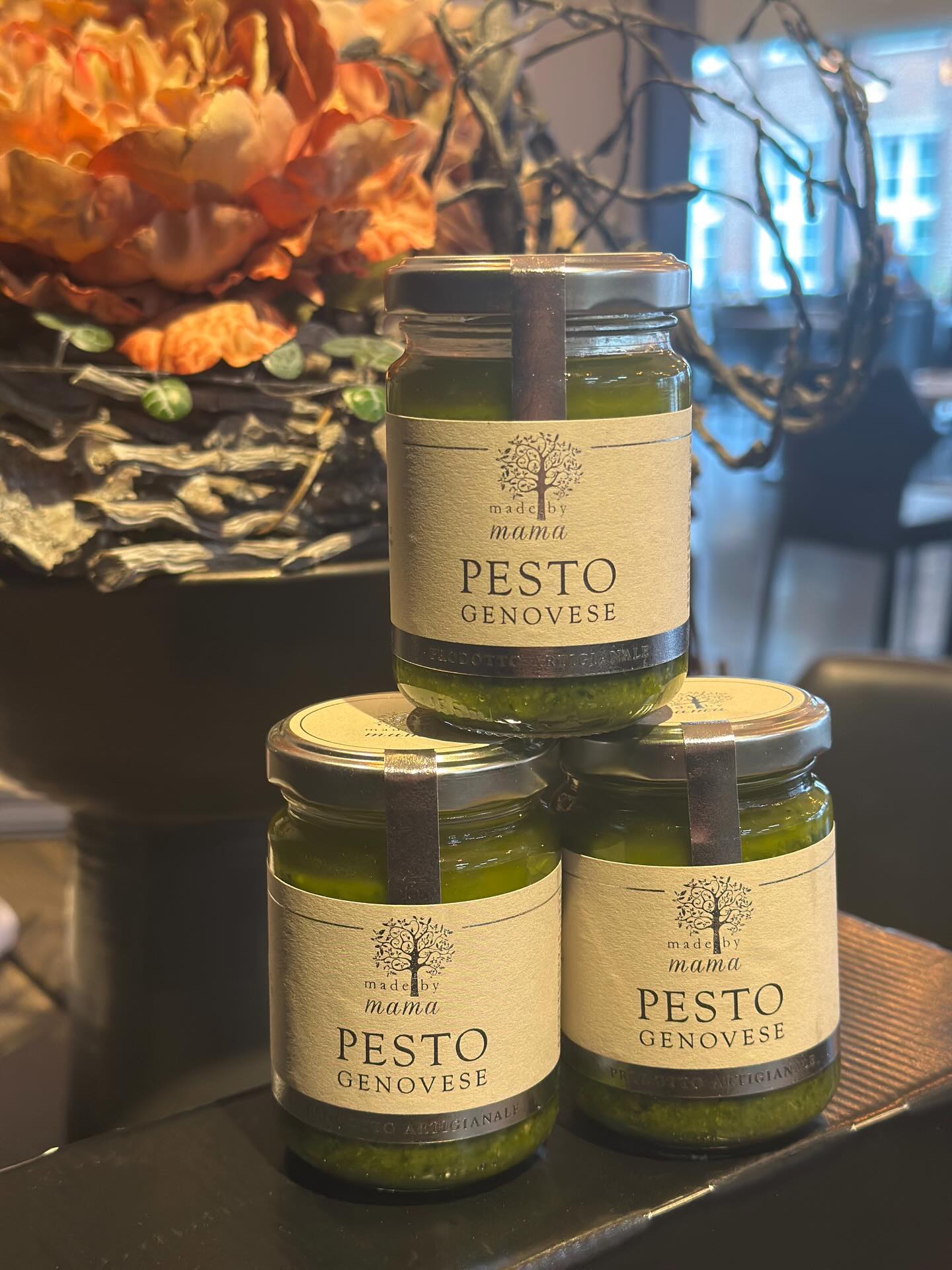 Nyhed på hylderne💚
Made By Mamas har lanceret Pesto Genovese. En lækker pesto med basilikum og den er allerede landet på hylderne i Alt Godt.