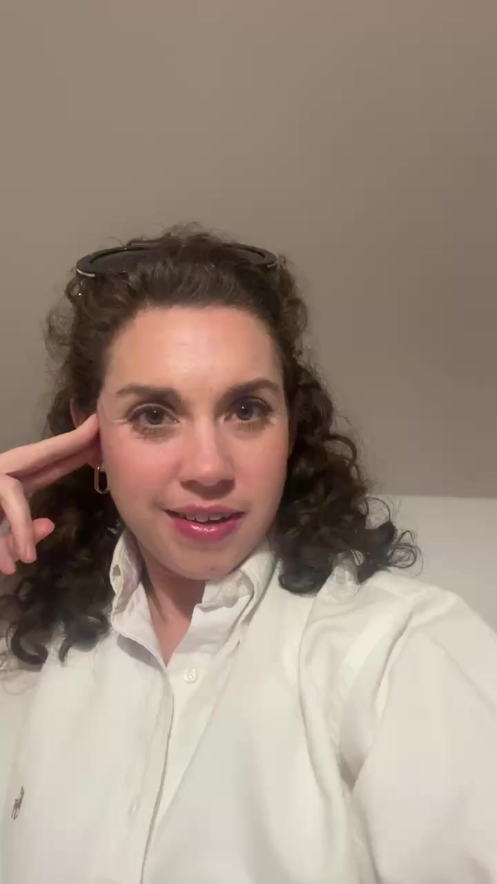 Spontane Masterclass morgen um 20 Uhr
15 Plätze, kostenfrei. Nervensystem& Rektusdiastase X Stress x Heilung Warum wir eine kleine persönliche Runde für morgen wählen? Was wir morgen alles machen?
Reagiere mit ❤️ für mehr Infos und die 3 Bewerbungsfragen. Denn wir möchte eine tolle Gruppe an Frauen zusammenstellen. Wir freuen uns auf euch.