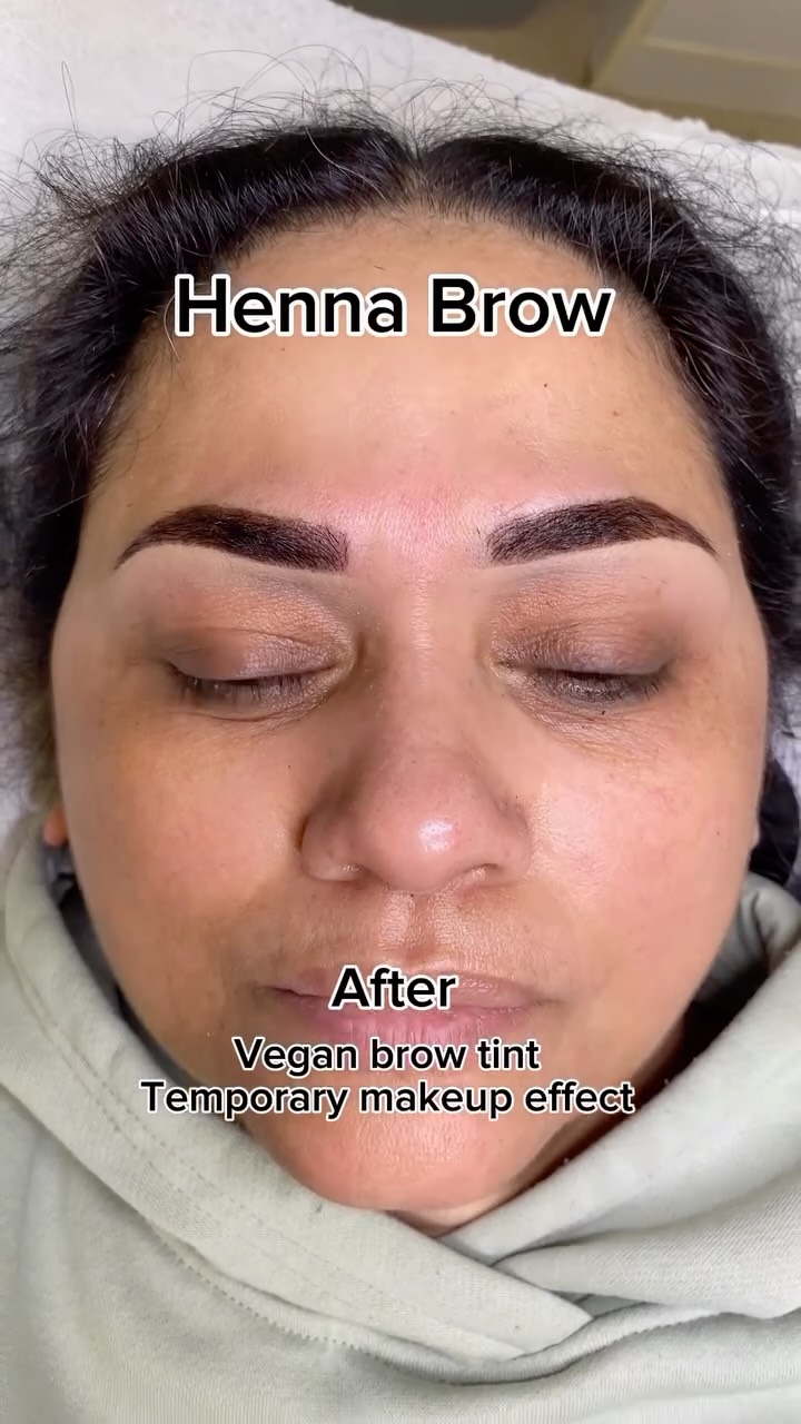 Perfect brows without the long-term commitment 🤎✨
Henna Brows is a vegan brow tint with a temporary makeup effect that lasts 8–12 days.
Perfect for events, vacations, special occasions or simply to wake up looking polished every day.
No permanence. Just flawless brows.
Ready for your before & after?
Book your appointment today 💫
#hennabrow #browartist #cardiffbrows #beautycardiff #browscardiff