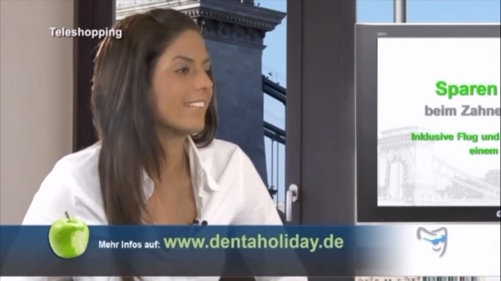 🎥 Throwback: Teleshopping-Moderation im Studio
Live vor der Kamera. Klare Botschaften. Echte Information.
Genau das liebe ich an TV-Formaten.
Ob Gesundheit, Lifestyle oder Beratung – es geht immer darum, komplexe Themen verständlich, sympathisch und authentisch zu präsentieren.
Hier im Talk zum Thema Zahnersatz & Medical Travel – mit Fakten, Mehrwert und einem spannenden Studiogespräch.
Seit vielen Jahren moderiere ich Teleshopping-Formate, Studio-Talks und Experteninterviews – live, souverän und mit Leidenschaft.
🎤 Kamera an. Fokus da. Herz dabei.
#StudioTalk #Expertentalk #BusinessModeratorin #MedicalTalk #ModerationMitHerz