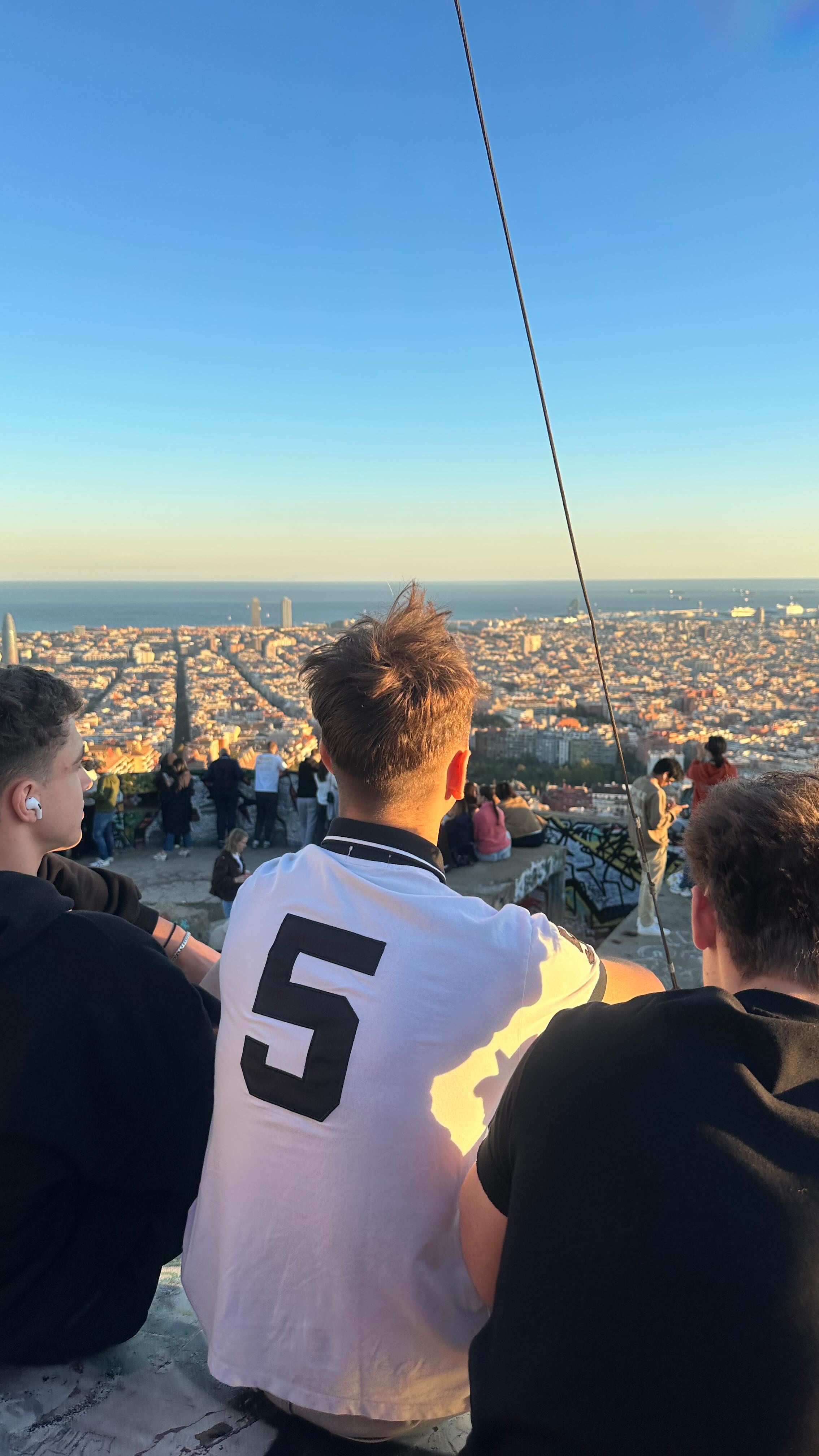 Proč cestovat do Kanady, když můžeš cestovat na Kanadu? Ta naše je navíc na dosah ruky a dostupná autobusem! 🇨🇦
#fyp #canada #reel #school