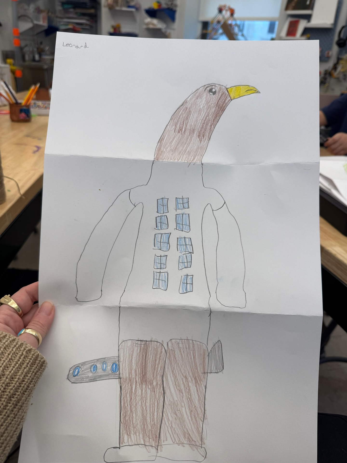 Exquisite corpse drawing with High Line and Rockaway. Each student drew one part of the creature without seeing the rest. The results were pretty incredible. ✍️
#CreativeKids #ArtEducation #YoungArtists #StudentCreativity #ImaginationAtWork