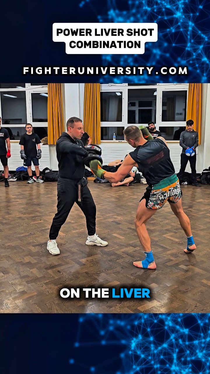 Train this power boxing liver shot combination. #boxing #fighter #livershot #ko #champion