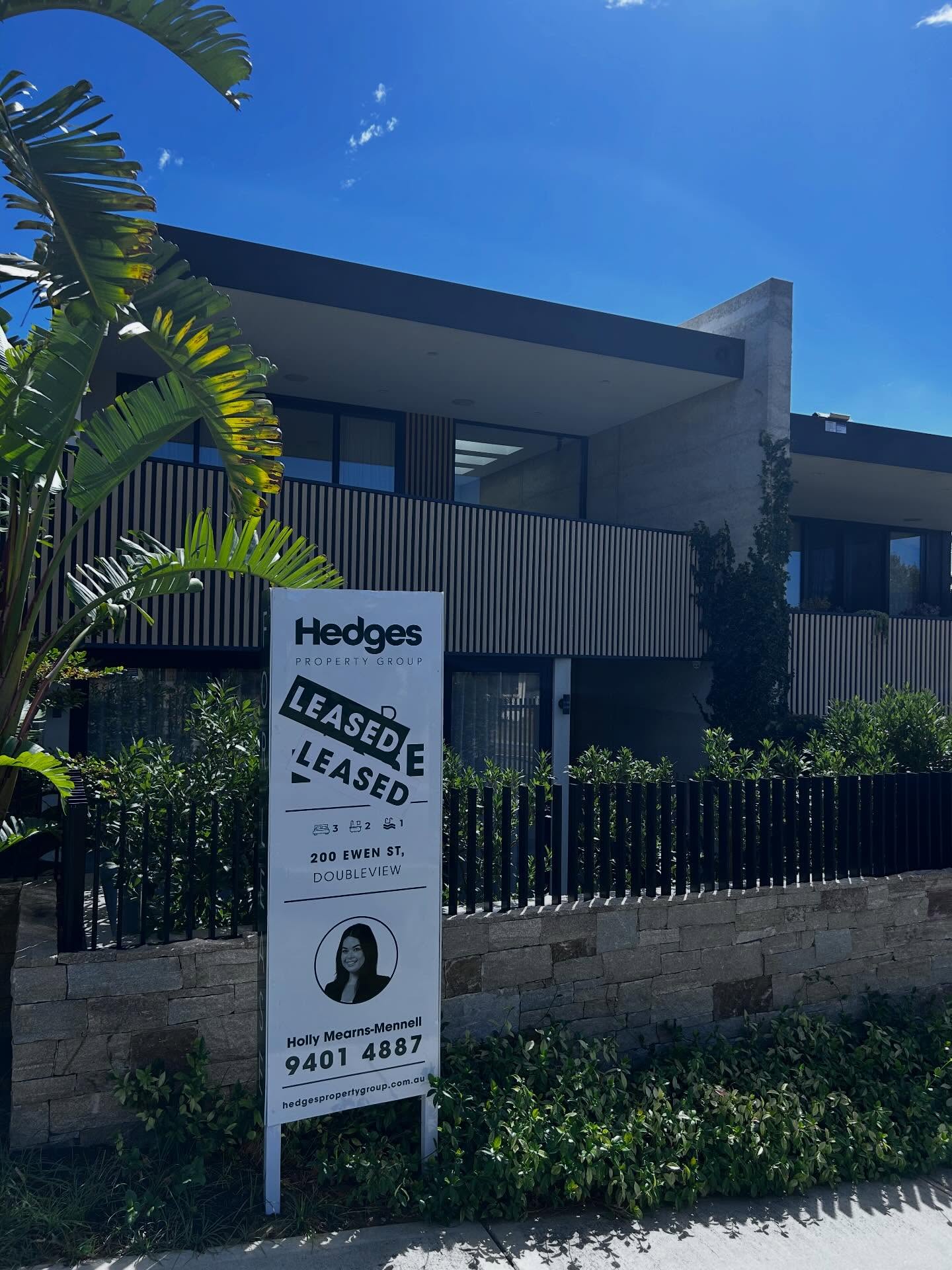 Great start to the long weekend - popping the LEASED stickers on 200 Ewen St, Doubleview.
A fast and great result all round - happy landlord/happy tenant/happy agent!!
Happy Labour Day long weekend 🥂
#leased #perthpropertymanager #perthproperty