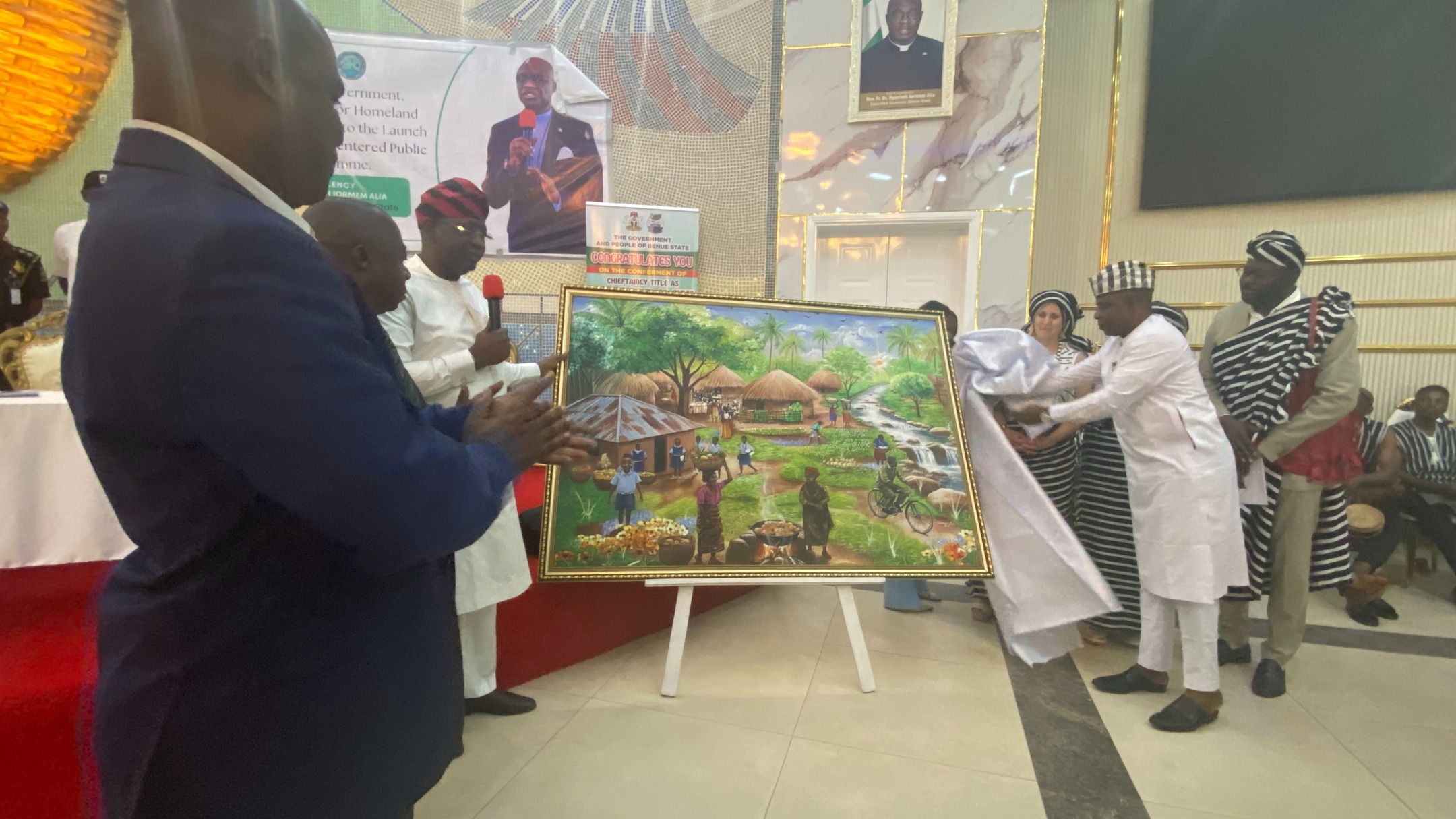 The Benue State Government, under the leadership of His Excellency, Governor Rev. Fr. Hyacinth Alia, has officially launched and adopted the People-Centered Public Safety Model as a state policy that will fundamentally shape safety and security governance across the state.
The initiative, which was piloted in Guma, Katsina-Ala, and Agatu Local Government Areas, has already recorded measurable impact, strengthening information sharing, building trust between communities and security actors, and improving coordinated responses to emerging threats.
By placing communities at the heart of the state’s safety architecture, the model promotes transparency, accountability, functional early warning systems, and the inclusive participation of women, youth, and vulnerable groups in local security processes.
With statewide adoption, Benue is institutionalizing a sustainable, community-driven framework that prioritizes prevention, collaboration, and people-first security.
With the support of the Security and Rights Program of the Open Society Foundations, a new standard for public safety has been set in Benue State, Nigeria.