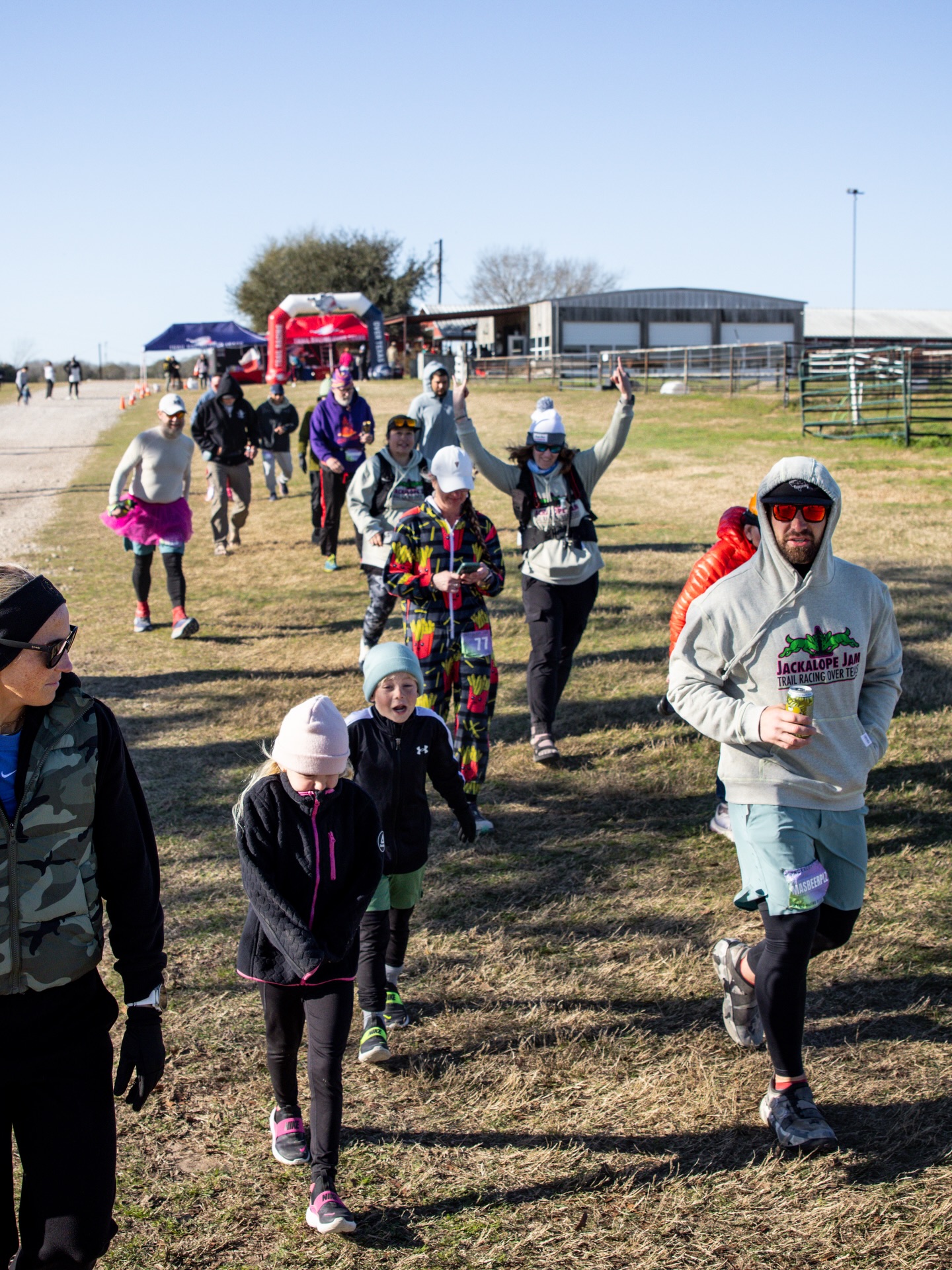 96/100 hours
72hr, 48hr and 24hr runners are finished!
…you know what that means - 100 HR PARTY LOOP! Some are still pushing miles while others are celebrating victories.
Congrats to all of the finishers!
#trot #trailracingovertexas #ultrarunning #jackalopejam #trailrun