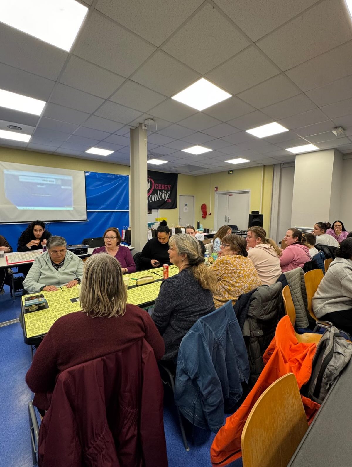 🩷 LOTO CPGR 🩷
3 Jours , 3 événements !
🎉 Vendredi dernier, notre club a organisé son tout premier loto ! 🎉
Une grande première pour nous, et surtout un très beau moment de partage et de convivialité 💛
Merci à tous les participants, aux bénévoles et aux partenaires qui ont contribué à la réussite de cette soirée.
Entre suspense, rires et jolis lots remportés, l’ambiance était au rendez-vous !
On espère que ce n’est que le début d’une belle tradition… 🍀