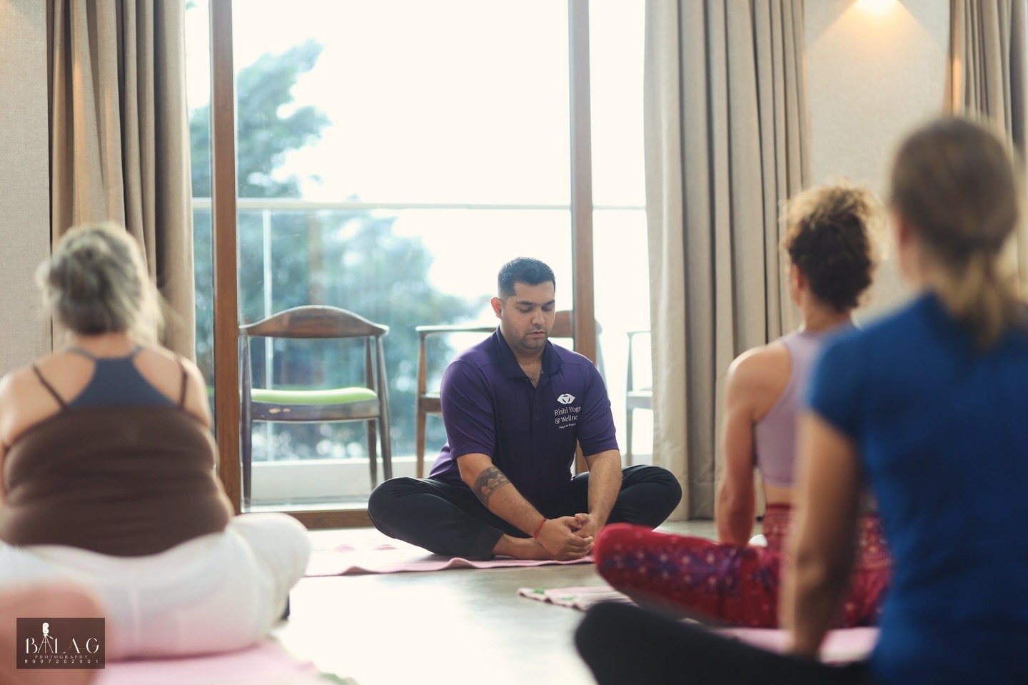 Boulder Exclusive: rare event led by Yoga acharya from India! This 2-hour immersive workshop is a unique opportunity for practitioners who are seeking depth & authenticity. Limited space remains, secure your spot today 🎟️ https://www.rishiyogaandwellness.com/event-details/essence-of-india-workshop-7 #boulderyoga #boulderco #traditionalyoga #yogaworkshop #yogafromindia
