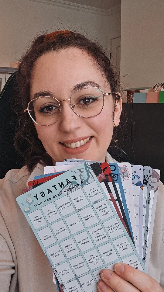 📚 Alors, tu aimes le concept des bingos littéraires ? ✨️
#bingolitteraire #mariescrafting #bookstaqc #bookishshop #booklover