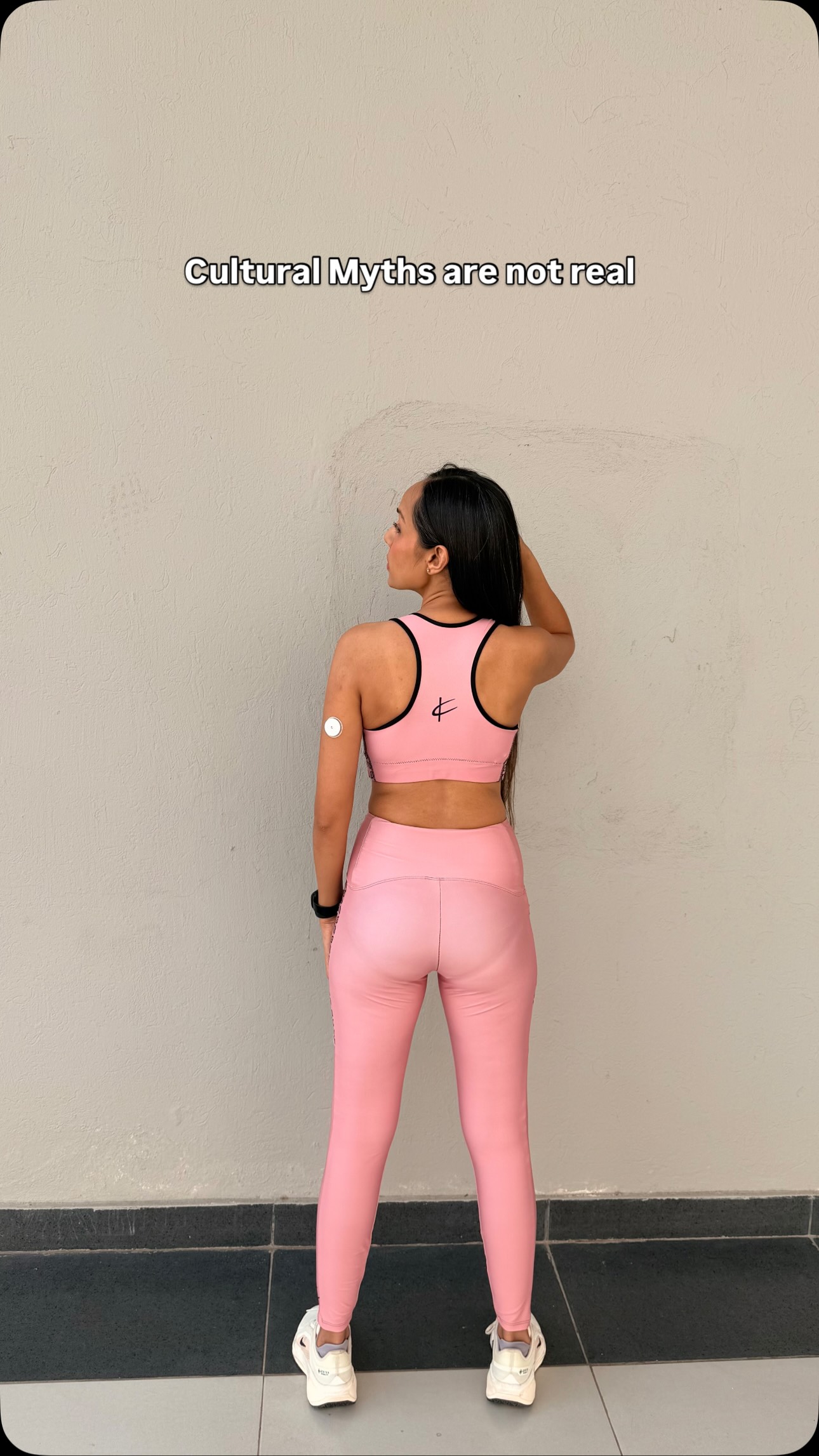 Every day I see “advice” from people who have never managed a pancreas, never lived with daily finger pricking or CGM sensor use, never injected insulin, never faced a hypo.
Cinnamon, herbs, sugar-shaming, keto-extremism, quick fixes — that’s noise. They may have a slightly positive organic effect but if you need medication to survive, a truckload of Karela or cinnamon will NOT save you.
My diabetes isn’t cured by a trend — it’s managed with evidence, discipline, and self-trust.
That’s what thriving looks like.
Data > hearsay.
Heart > platitudes.
— KC
If you’re feeling overwhelmed by what is written on social media or what the aunties say, I offer a Diabetes SOS clarity call. DM SOS.
#diabetes #culturalmyths
🤸🏽: @_kc.sportswear_
🏫: @siroonezaabeel