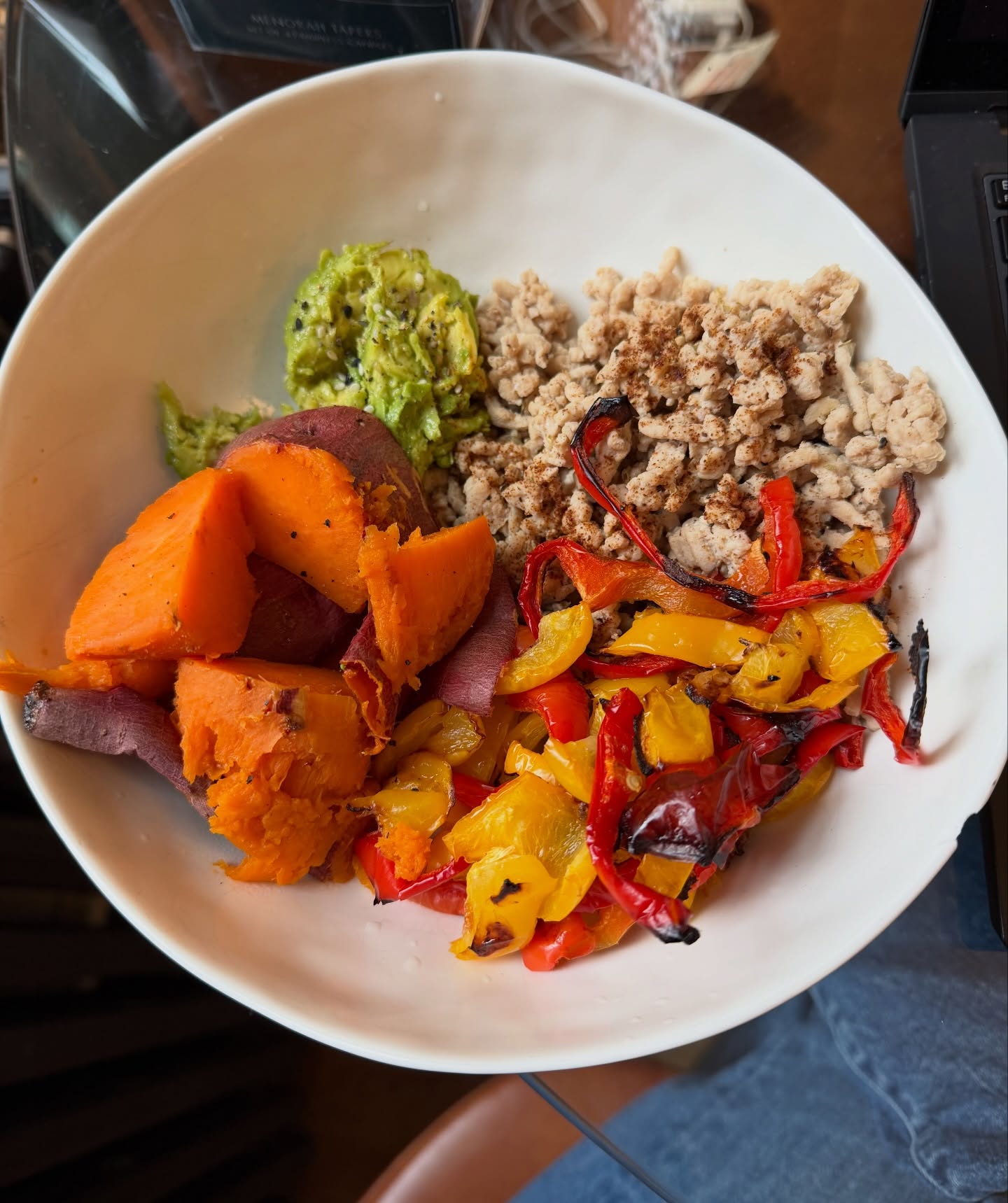 A little inspo from what my clients have been nourishing their bodies with lately while working with me - if you’ve been in a recipe rut and need fresh ideas copy these!!
Inspo from @tastefullylimor #eat #nutrition #wellness #mealinspo #dinner