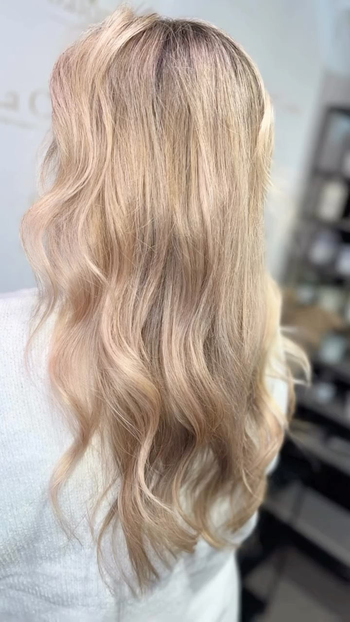 CORRECTION- High Level Blond ✨
#blond #correction #balayage #vorhernachhertransformation