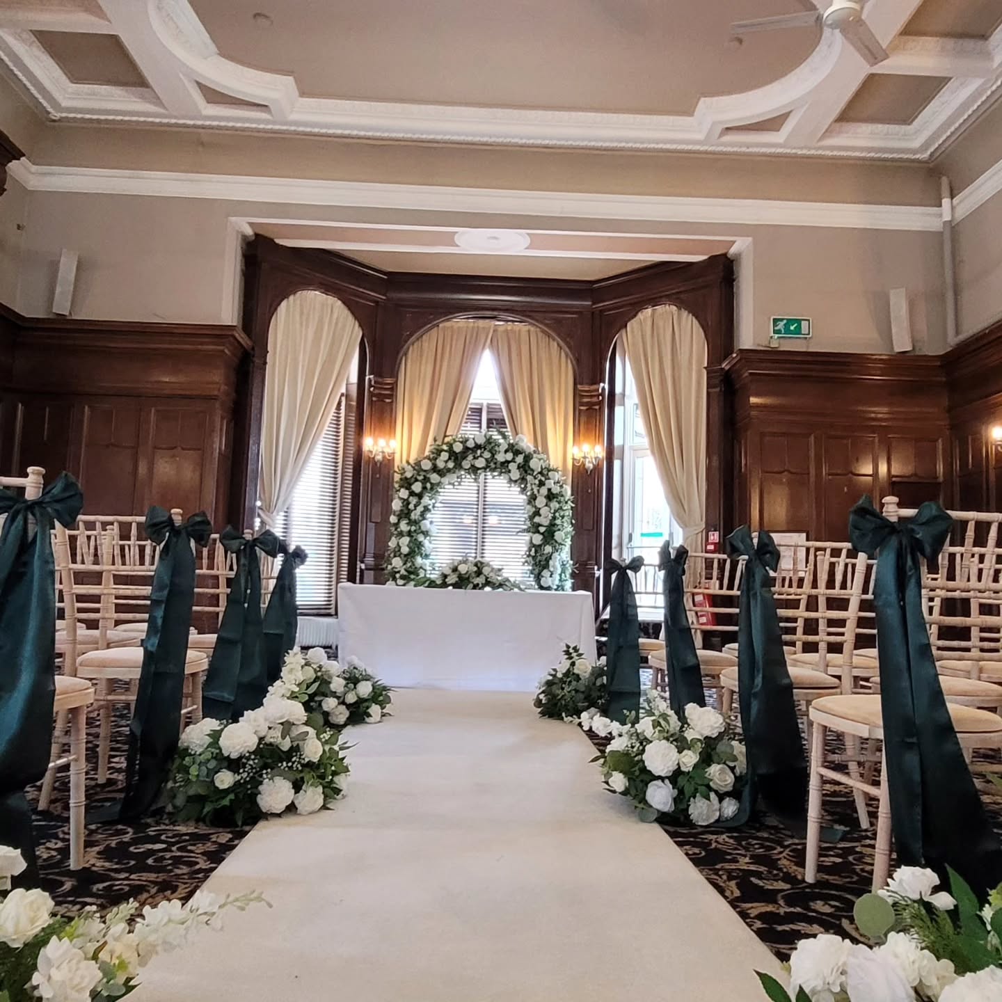 Getting Married?
When Calm meets Selfie Drama
Enquire today, limited availability for 2026
#Photobooth #SelfieMirror #selfieking #SelfieQueen #Wedding