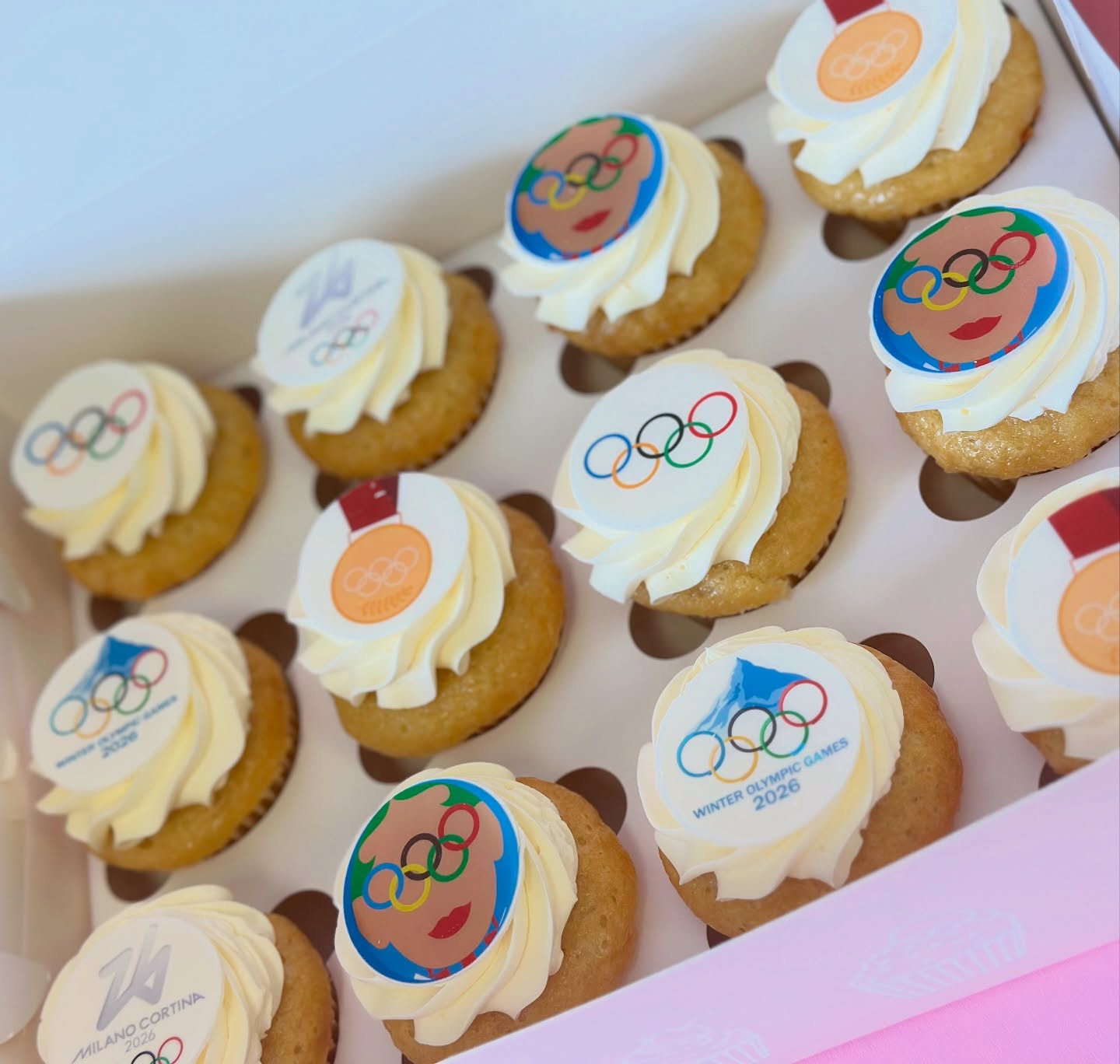 Rooting for Canada the sweetest way we know! 🇨🇦🧁
Here’s to big jumps, fast laps, strong finishes. Go Canada go! 🥇❄️
#TeamCanada #GoCanadaGo #Milan2026 #WinterOlympics #CanadianPride #OlympicSpirit #CupcakeLove #NutFreeBakery #SweetSupport