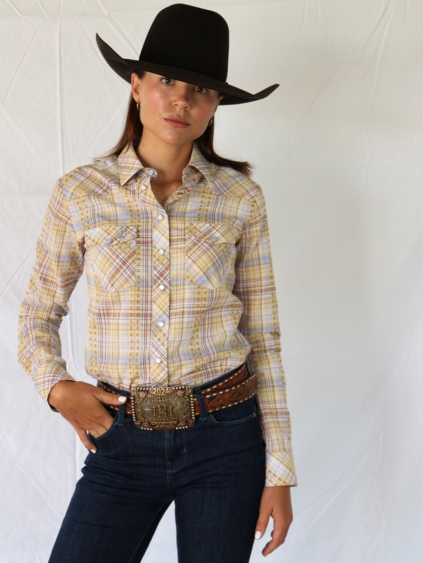 The Golden Hour Plaid 🌅
She’s warm, sun-washed and an everyday classic with a whole lot of western magic.
She’s online TOMORROW NIGHT @ 6PM AEST 🤠
#moderncowgirl #westernfashion #haala #ootd