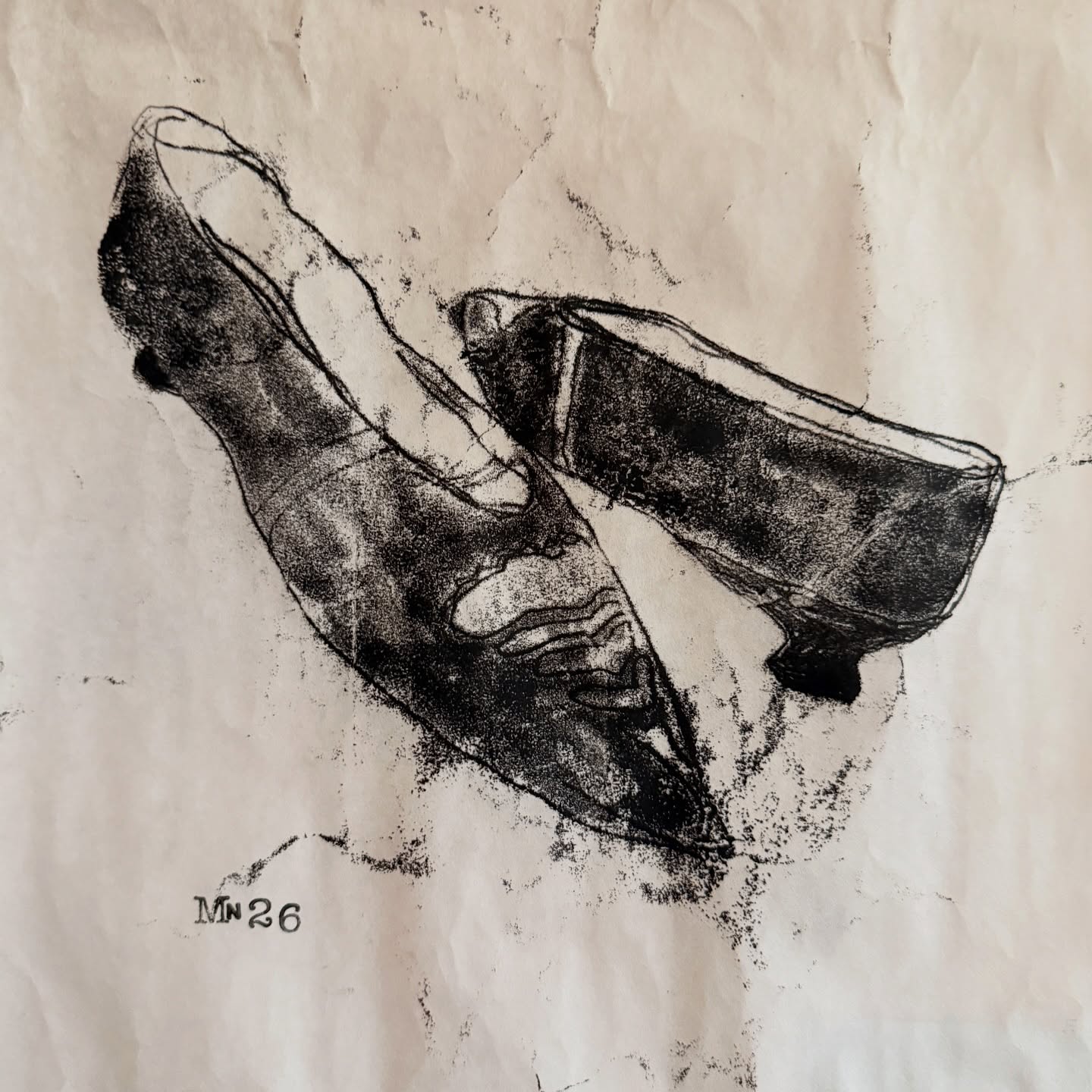 Back to Front
Trace monotype on Washi paper, 40x40cm #studiothursday #tracemonotype #emptyshoes #backtofront #drawingmatters