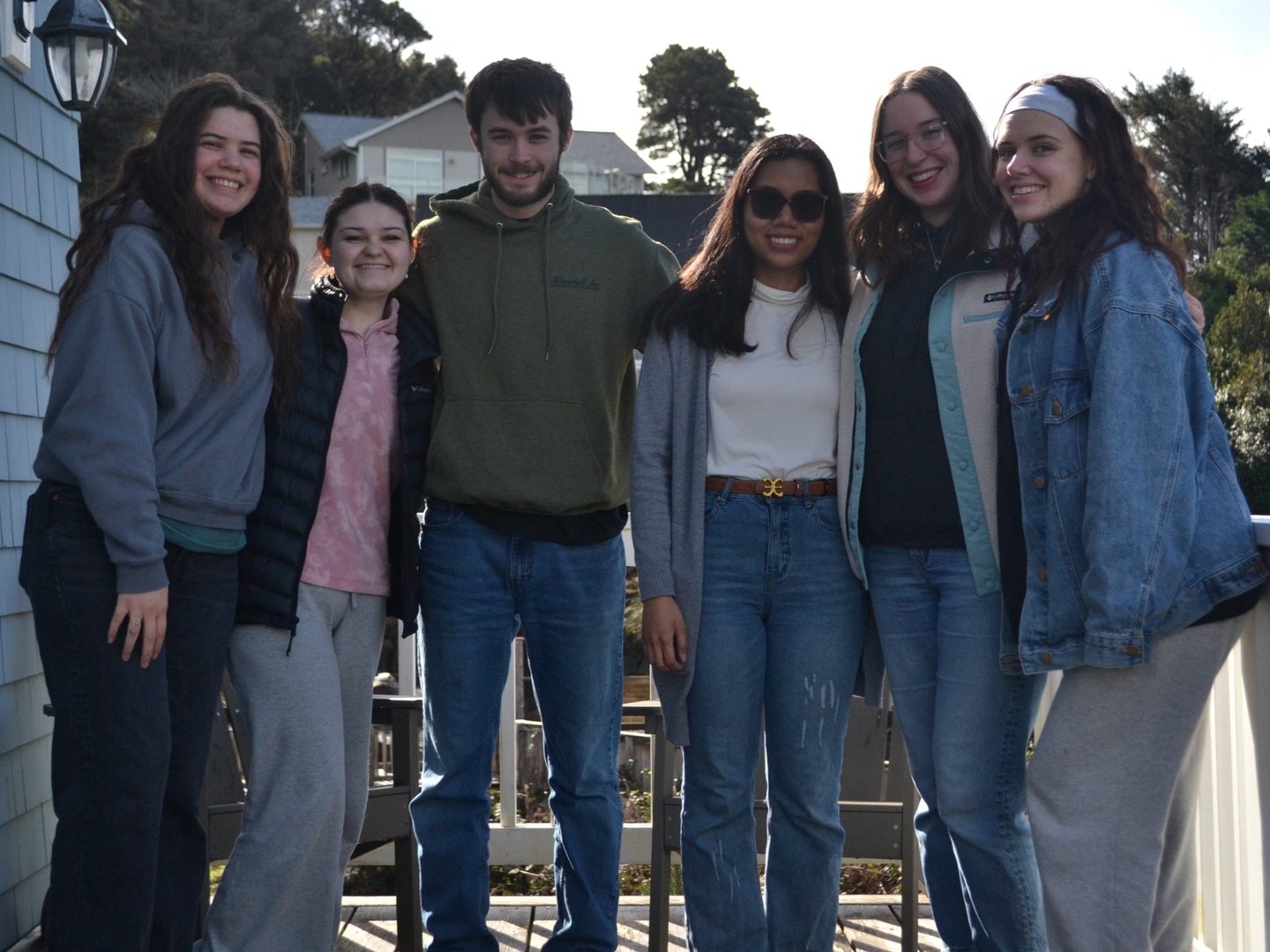 Embracing the Oregon Coast at this year’s Junior Discernment Retreat! 🌊🌲
Junior Beacons spent the weekend leaning into both fellowship and solitude as they reflected on their journey and discerned God’s calling for their lives.
We’re cheering you on every step of the way, Juniors!