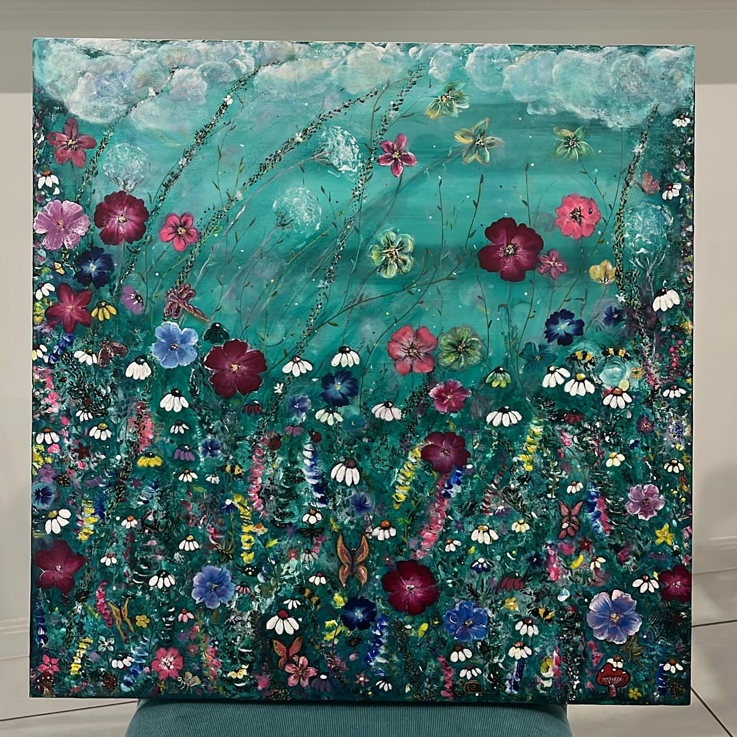 I added some more flowers and final touches & she “Insectopia” is finally finished! Off to get scanned on Wednesday…if anyone would like prints please let me know as this original one is being donated to a charity supporting those of all ages affected by sexual abuse. ♥️✨👩🎨🖌️🎨💙✨