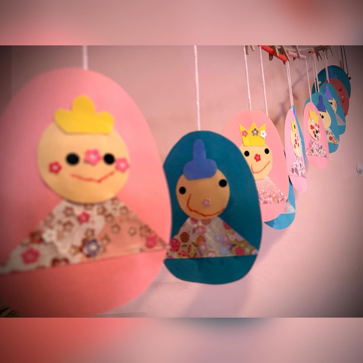 🍎3月のあっぷるクラブは,みんなで嬉しいひな祭り💕💕
保護の皆様、2学期もご協力ありがとうございました。
3学期のあっぷるクラブでまたお会いしましょう。
<3学期あっぷるクラブ>
💛4/11(土)イースター
💛5/9(土)子どもの日
💛6/6(土)歯科衛生、今年度修了式