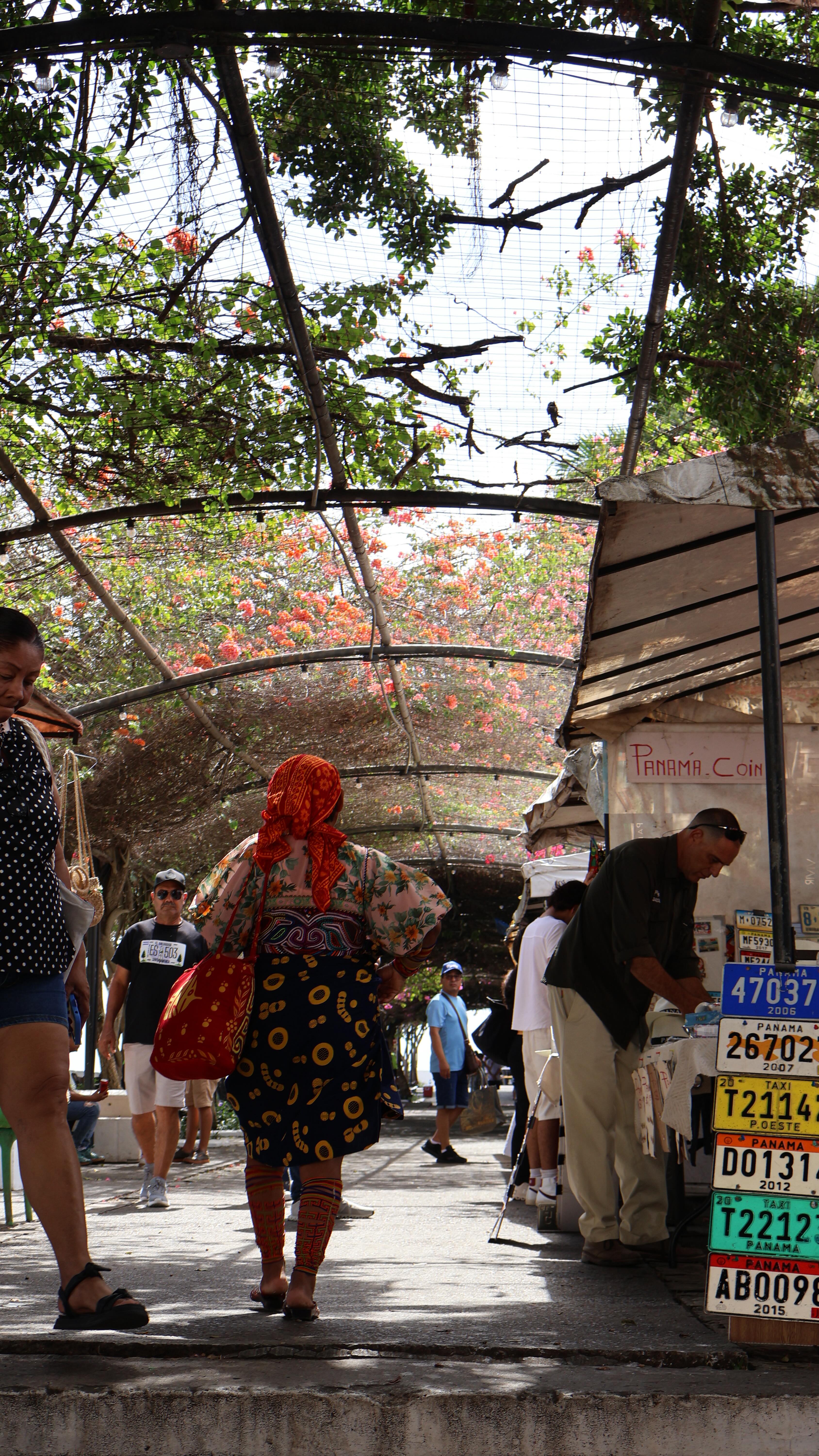 Capturing these moments in Panamá reminded me why I’m addicted to the road. It’s in the tiny details—the textures, the breeze, the quiet corners—where the real magic lives. Travel just reminds you who you are. Go & Love! ♡︎✈︎
I hope you all enjoy my short film. ♥️
#cinematicfilm #travelingblackwomen #travelchangesyou #visitpanamá #discoverpanama