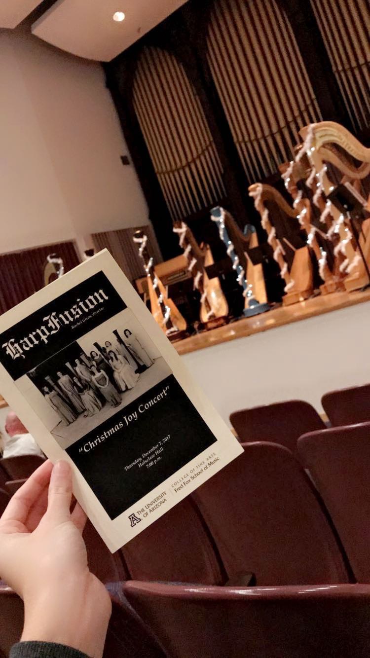 A little HarpFusion throwback from studying at @uarizona and @uazmusic 🥹♥️💙🎶🌵
The best time!! I feel like it was just yesterday.
#utahharpist #utah #weddingharpist #universityofarizona #tucson