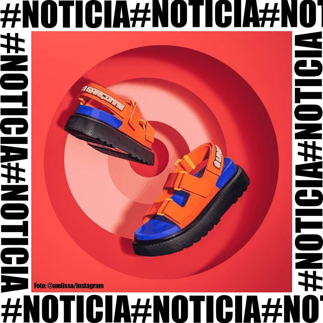 DROPS | A Melissa lançou uma collab com À La Garçonne, marca de Fábio Souza e Alexandre Herchcovitch. A coleção Melissa Chunky Sandal + A La Garçonne, conta com cinco modelos de papetes. Com design robusto, mas tendo o EVA (material extremamente leve) na sola, o calçado vai do preto a combinações de cores vibrantes. A collab pode ser encontrada no site da Melissa e lojas parceiras pelo preço de R$ 299,90.
#moda #estilo #estilodevida #2021#instagram #instafashion