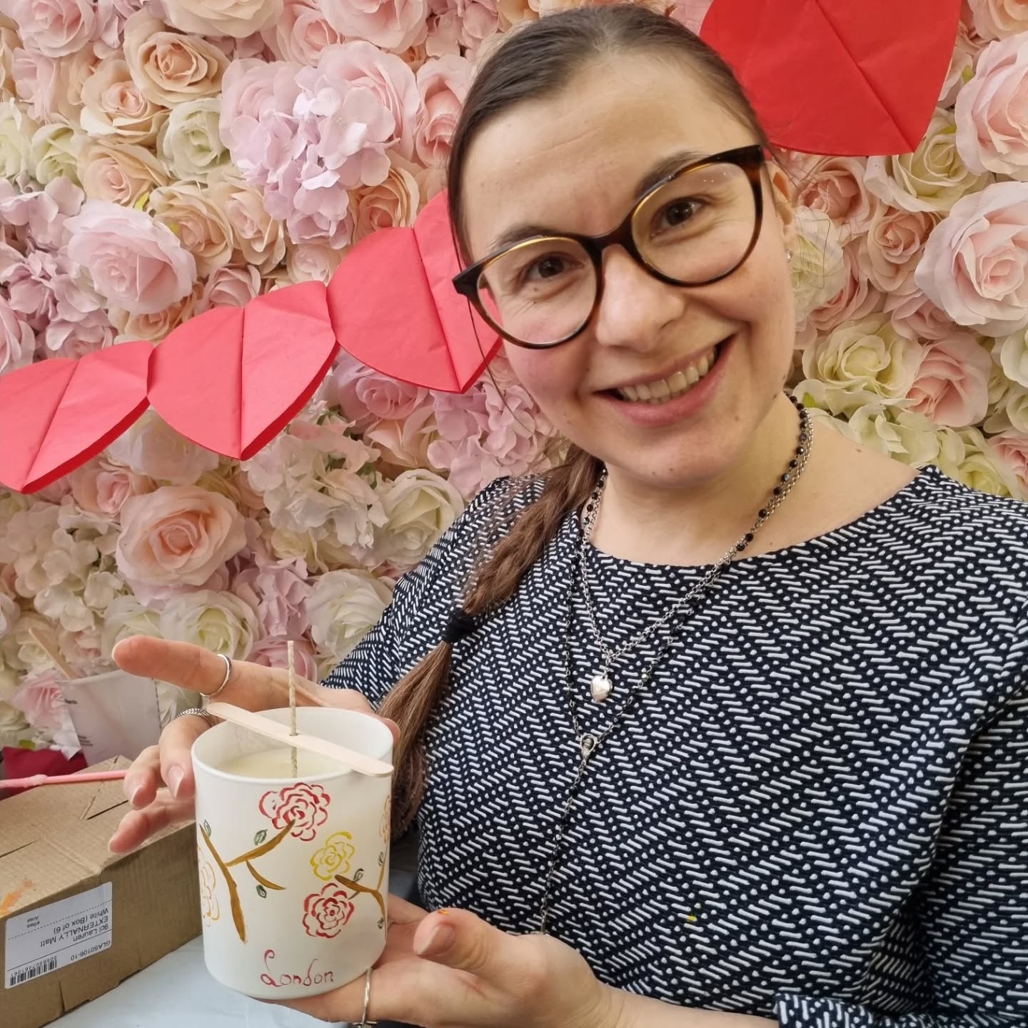 Lighting a candle, lighting the soul.
Trying something new this month and loving every moment of it. Creating light, sharing joy and making new memories. Such a beautiful reminder of how important it is to keep experiencing life fully.
#InnerLight #SoulGrowth #CreativeSpirit #SacredMoments #LightWithin