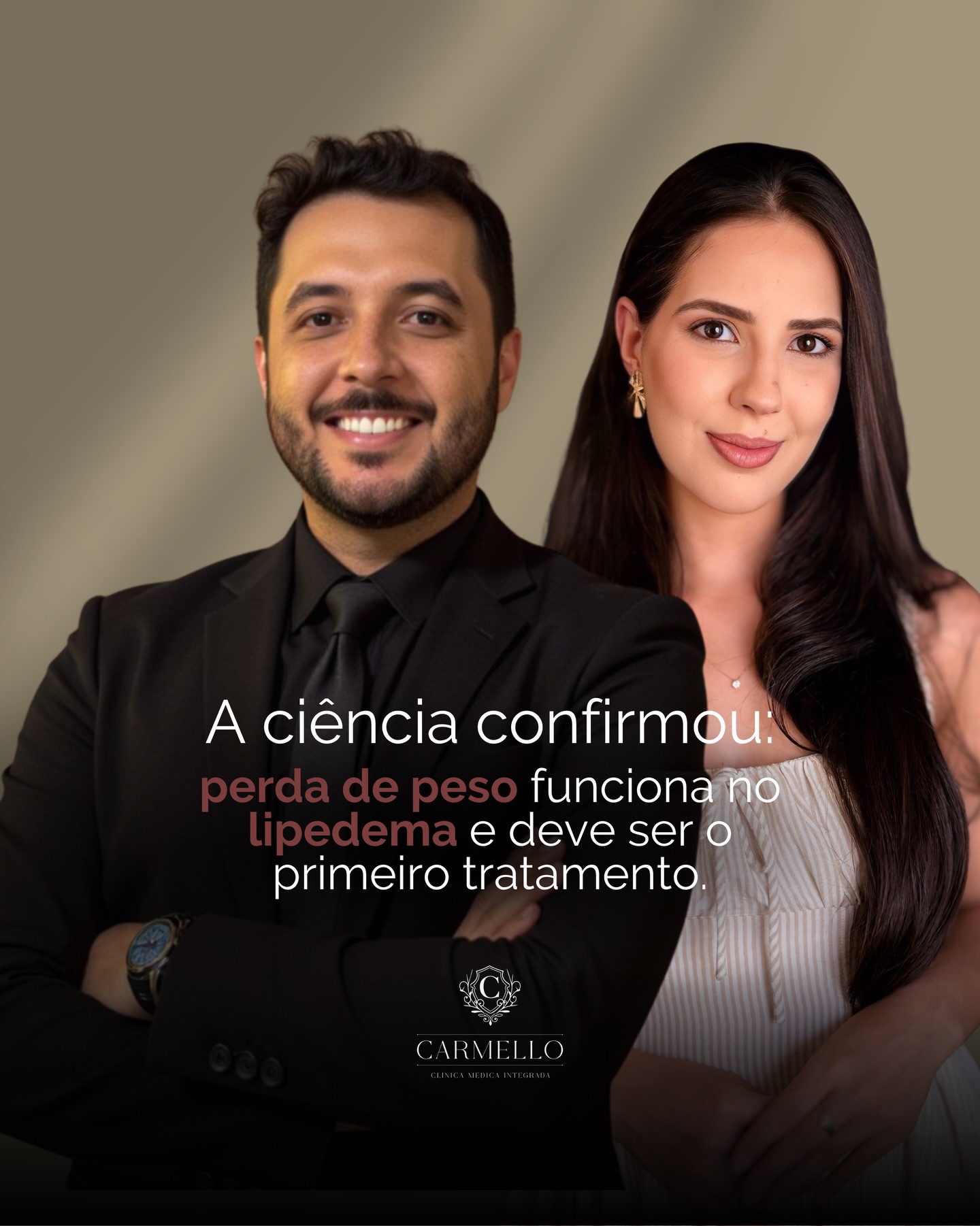 Durante anos, muita gente ouviu a mesma frase:
“Quem tem lipedema não emagrece nas pernas.”
Só que a ciência resolveu testar isso de verdade.
Um estudo publicado na revista **Diabetes (2024)** avaliou mulheres com lipedema usando DEXA (um dos métodos mais precisos para analisar composição corporal). O resultado foi direto ao ponto:
➡️ Após uma redução média de 9% do peso corporal, houve perda de gordura nas pernas na mesma proporção que em outras regiões do corpo.
Ou seja: o corpo responde, sim.
Além disso, os estudos mostraram melhora na sensibilidade à insulina e na capacidade funcional reforçando que o controle de peso não é opcional. Ele faz parte do tratamento.
O que não mudou?
A inflamação e a fibrose do tecido, que fazem parte da fisiologia do lipedema e ainda precisam de mais investigação científica.
Mas a mensagem é clara:
Lipedema não é falta de esforço. É uma condição real, com mecanismos próprios. E responde melhor quando existe estratégia.
Aqui na clínica, unimos duas frentes fundamentais:
👨⚕️ Médico especialista em emagrecimento
🧠 Fisioterapeuta com atuação específica em lipedema
Se você suspeita de lipedema ou quer entender qual é o caminho mais seguro e baseado em evidência para o seu caso, estamos aqui para orientar.
Ciência + estratégia + acompanhamento certo.
É assim que se constrói resultado.
#carmelloclinicaintegrada #ciencia #nutricao #estetica