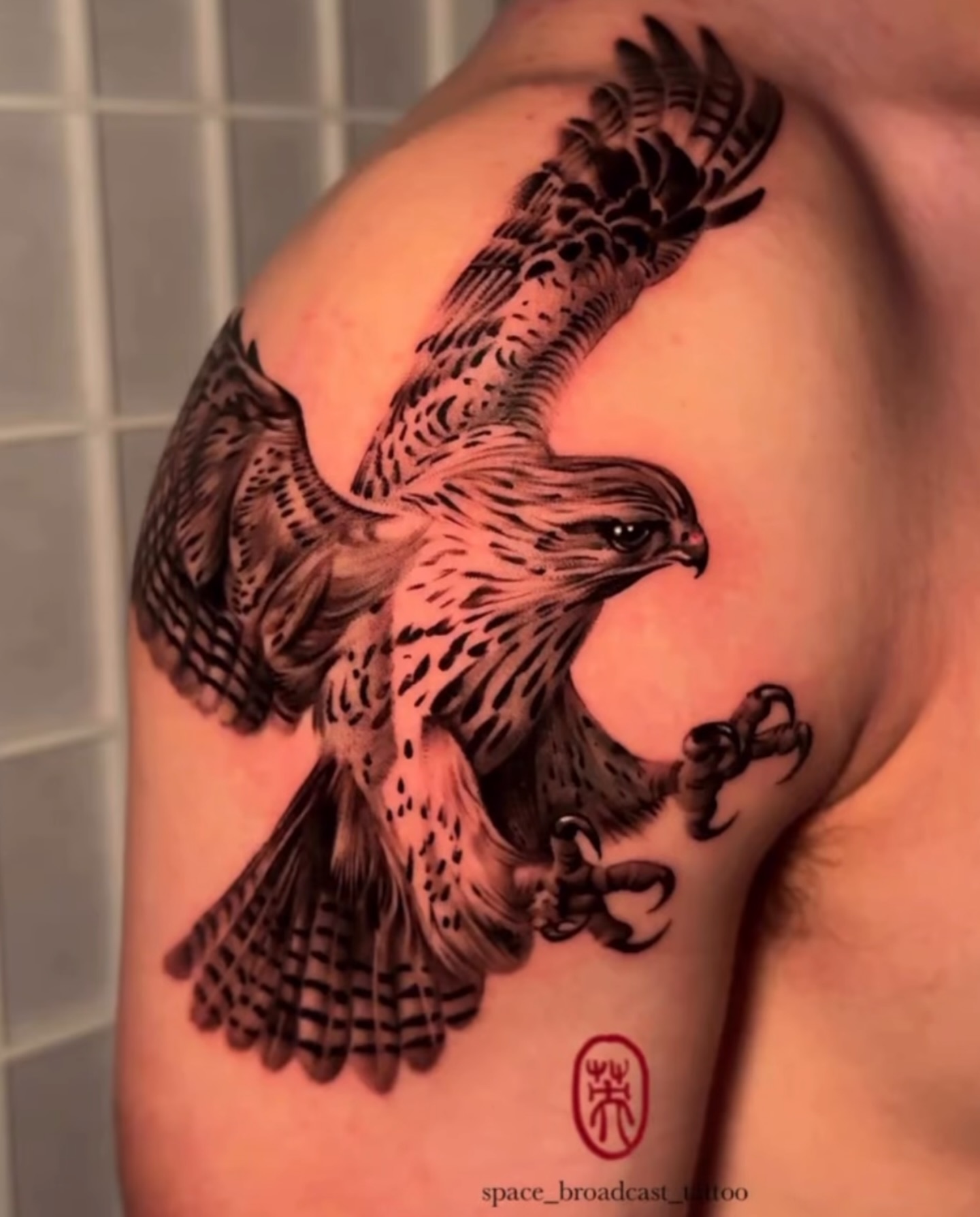 Bookings Available with Hannah
.
@space_broadcast_tattoo
@space_broadcast_tattoo
@space_broadcast_tattoo