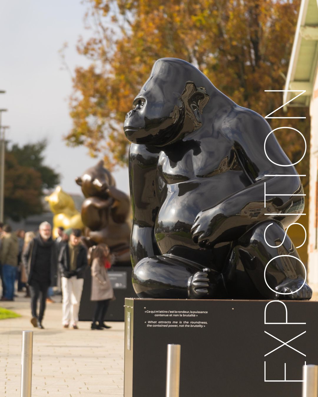 🚶♀️ L’art vit dans les musées mais il respire aussi dehors.
Dans la rue.
Dans les parcs.
Dans les rues comme ici à Vertou.
Au cœur de la ville, au milieu de tous, sans invitation.
👉 Où aimez-vous croiser l’art ?
📸@gaelarnaud_photofilmmaker
#accessibleart #artpourtous #sculptures #michelbassompierre #musee