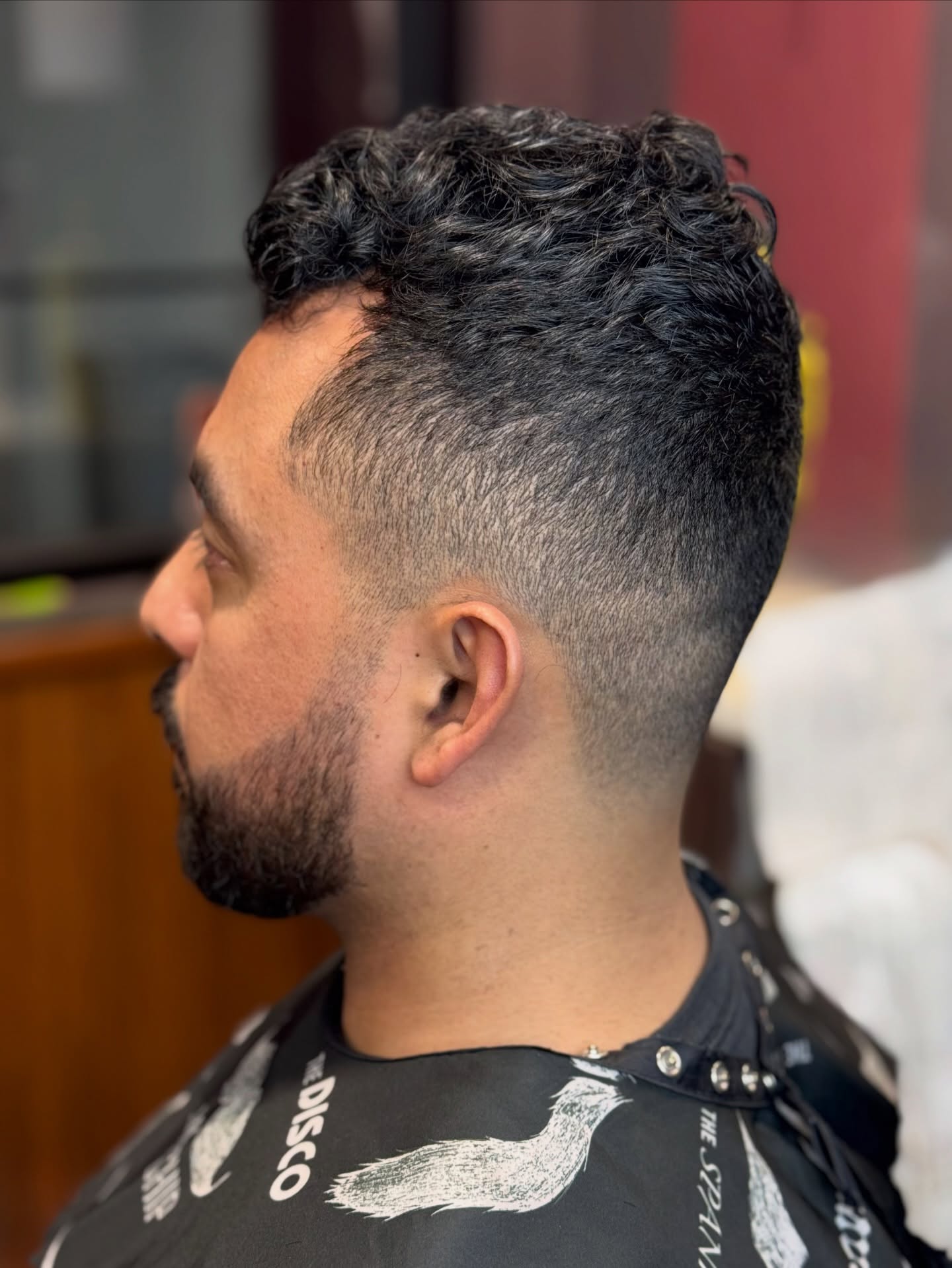 Textured Crop with bald taper & beard line up
#natomasfades #natomashaircuts #femalebarber #godfreyhairco #ironmilefitness