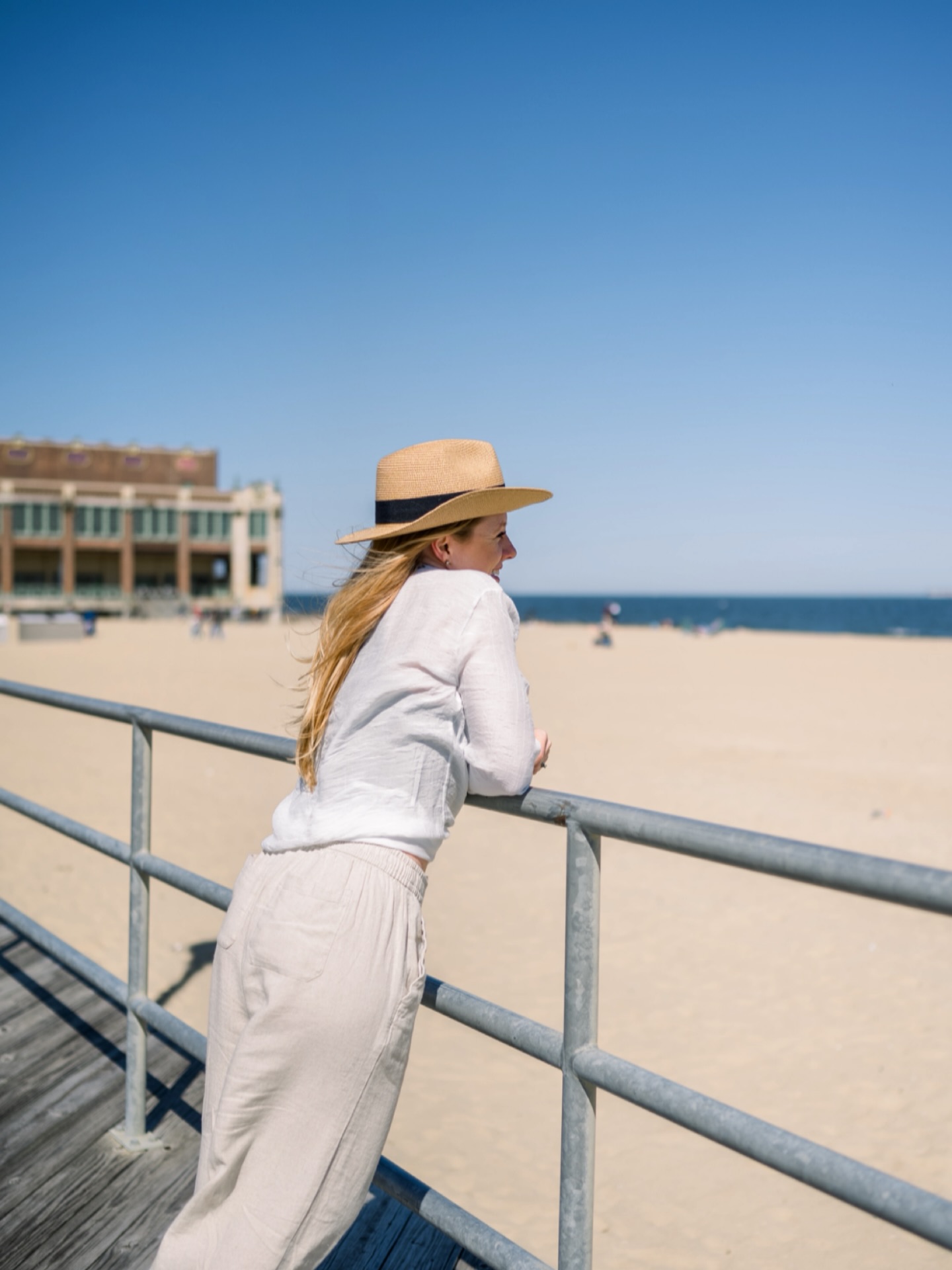 Two feet of snow.
A weekend alone with the kids.
Fun? Yes.
Feral? Also yes.
But here’s what I’ve learned:
Calm isn’t accidental.
It’s practiced.
Sometimes that looks like hiding in the bathroom before the next snack request for a mental reset.
Sometimes that looks like putting your outside in the cold away from the noise long enough to regulate your own nervous system.
Because if I can regulate myself, we all survive the weekend.