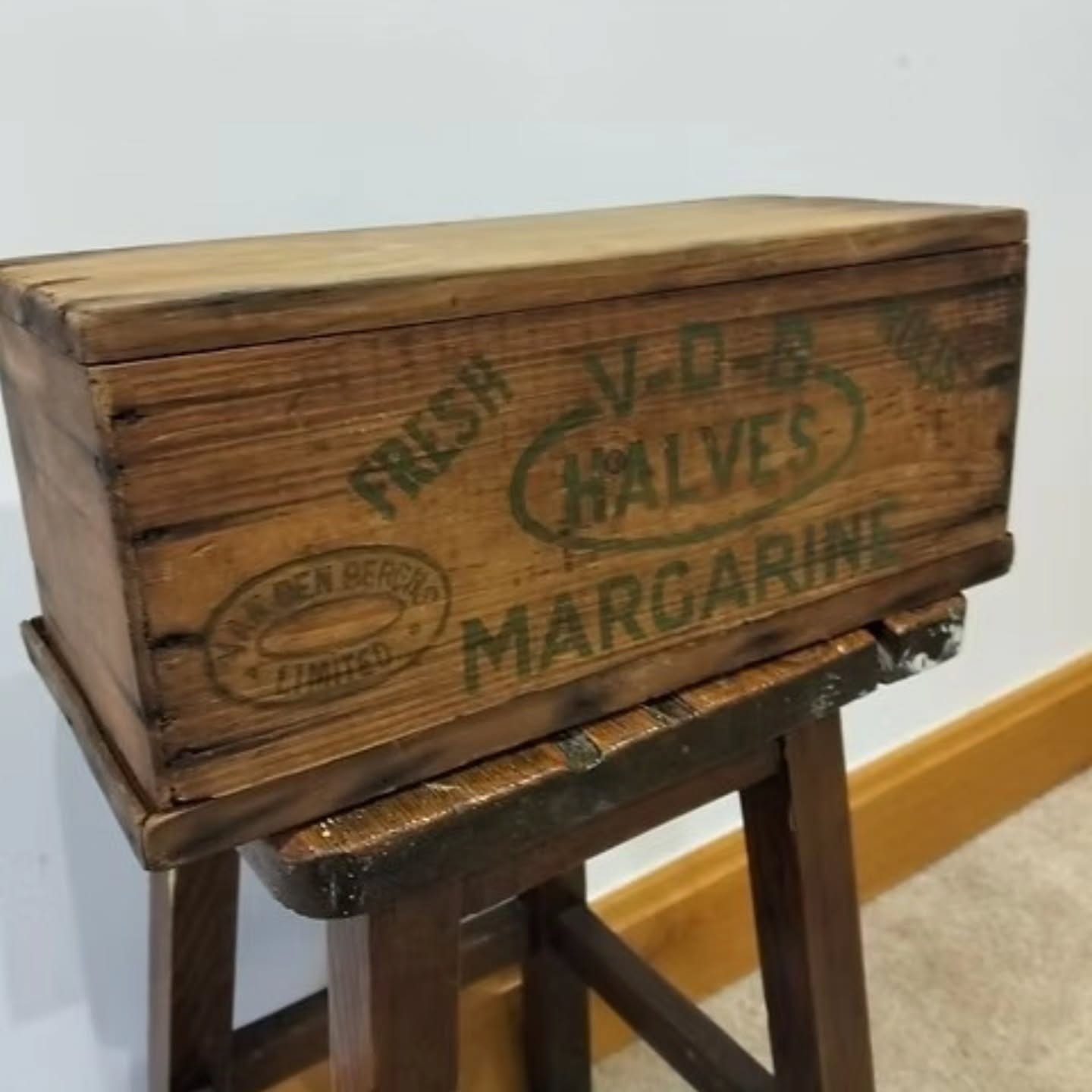 Vintage Wooden ‘Fresh V-D-B Halves Margarine’ Crate – Den Berghs Ltd very rare!! | https://share.google/rHmOhyP53XBlv2KEY #denberghs #stufftoyouandme
