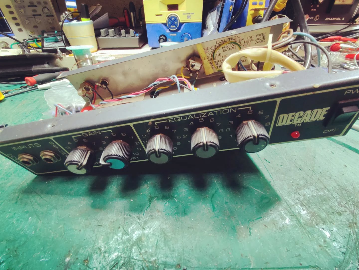 L'ampli de la hype!
#peaveydecade
#electronicrepair
#amptech
#audiorepair
#qotsa