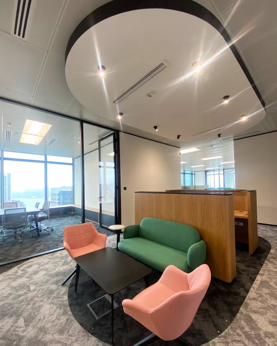 Our team at Calla Woods recently completed Fragomen’s new office in K11 Atelier, spanning approximately 2,500 square feet of Grade A office space! The project is a testament to the collaboration between @fragomenimmigration , Calla Woods and our project partners.
The office layout incorporates 28 workstations/desks, three separate one-person offices, a reception area, a waiting area, an IT server room, a storeroom, a 7-person meeting room, a 14-person meeting room, a pantry area, a phone booth, and thirty lockers.
From sleek interiors designed by @oddd_ltd to cutting-edge technology, this office is a testament to our commitment to excellence.
Project Management by @calla_woods
Design by @oddd_ltd
Build by @HM Group Asia
Please get in touch to discuss your commercial real estate needs.
#projectmanagement #quantitysurveying #renovation #project #construction #management #expertise #leadership #buildingdreams #realestate #callawoods #hongkong