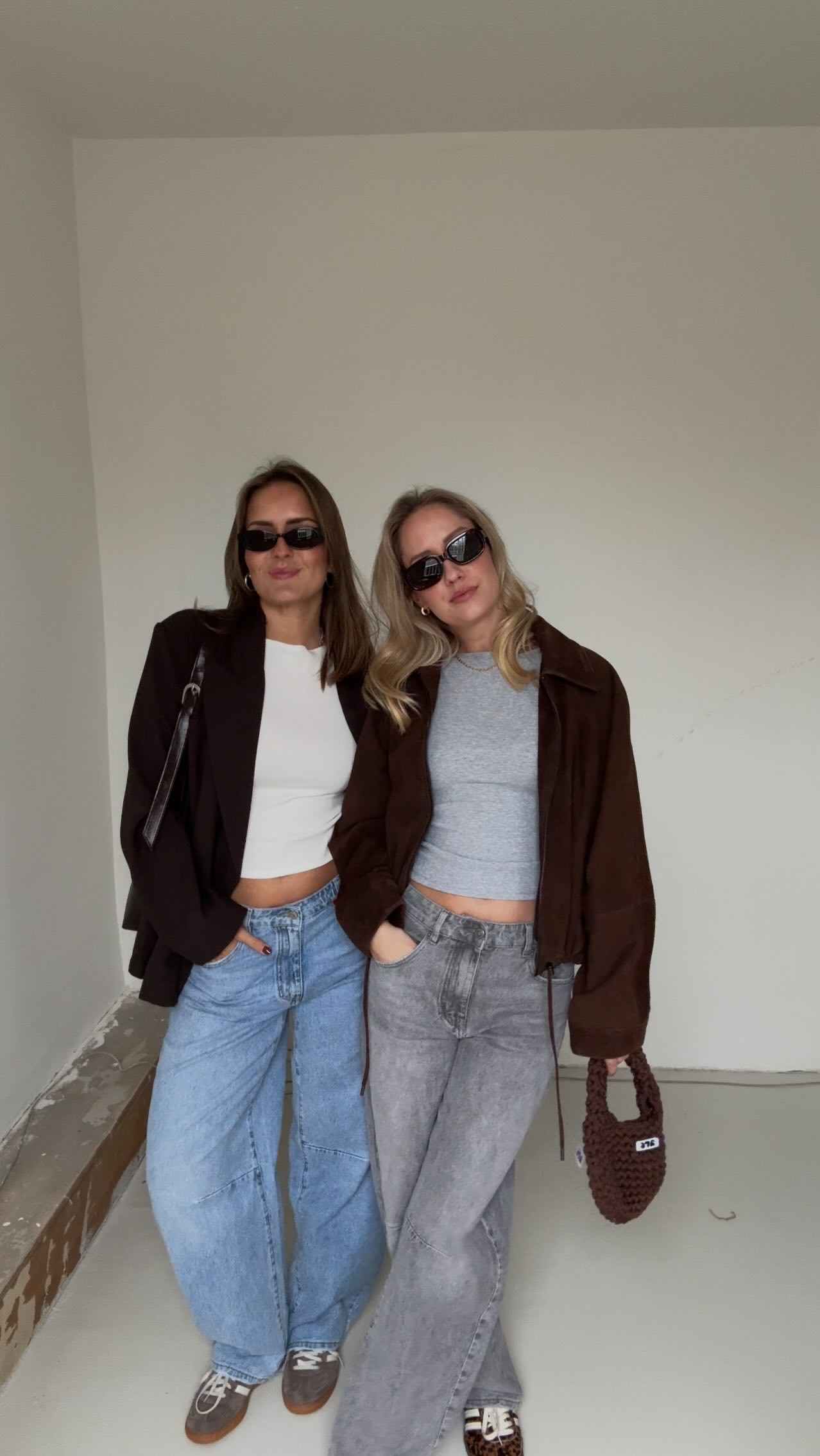 ONE JEANS, TWO OUTFITS ✨
Aktuell unsere absolute lieblingsjeans im Store 😍
#lieblingsstueckstore #outfitcheck #jeanslover #ootd #outfitinspo