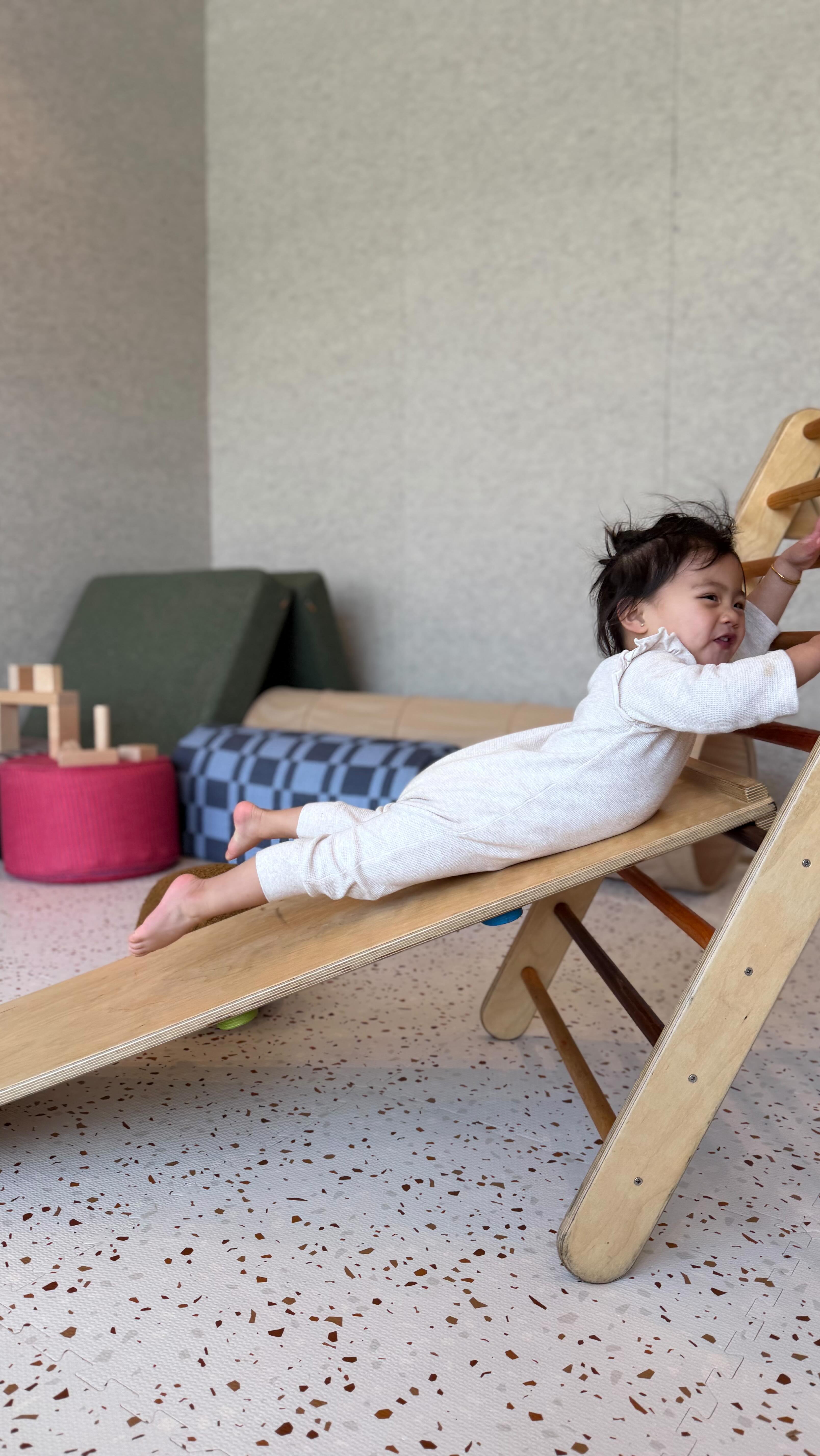 LITTLE LOTUS
Tuesdays 11:30a-12:30p
๐@outervillage
13mo- 2 years
A yoga and movement class curated to help your toddler balance, learn about their breath, and find focus all while they play and make new friends!
Register at the link in our bio!