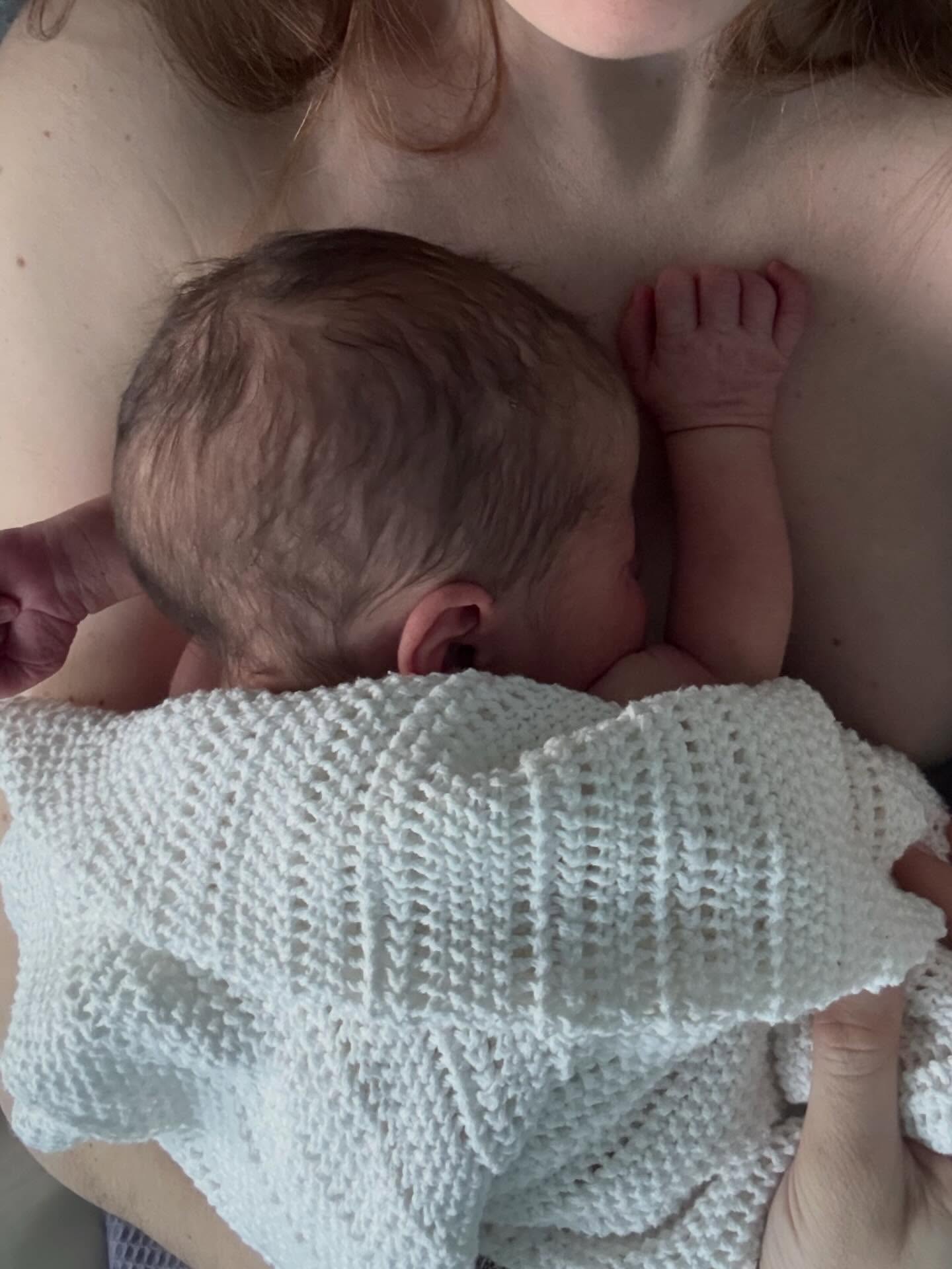 Today it is my 40 week due date…
But Poppy Joy made an early surprise ♥️…
My gut feeling was right with the early signs of labour last week!
We headed into triage twice last Sunday with reduced movement, then later with contractions and she was born just after midnight via emergency c section - cat 2.
Although it didn’t go as expected it was a more positive experience than my last birth, so I’ll take that. ♥️
Over the moon she is here safely 🙏🏼🌙
We’re home in the baby bubble, riding the hormone rollercoaster on day 4.
♥️♥️♥️
#happyfriday #duedate #birth #babygirl