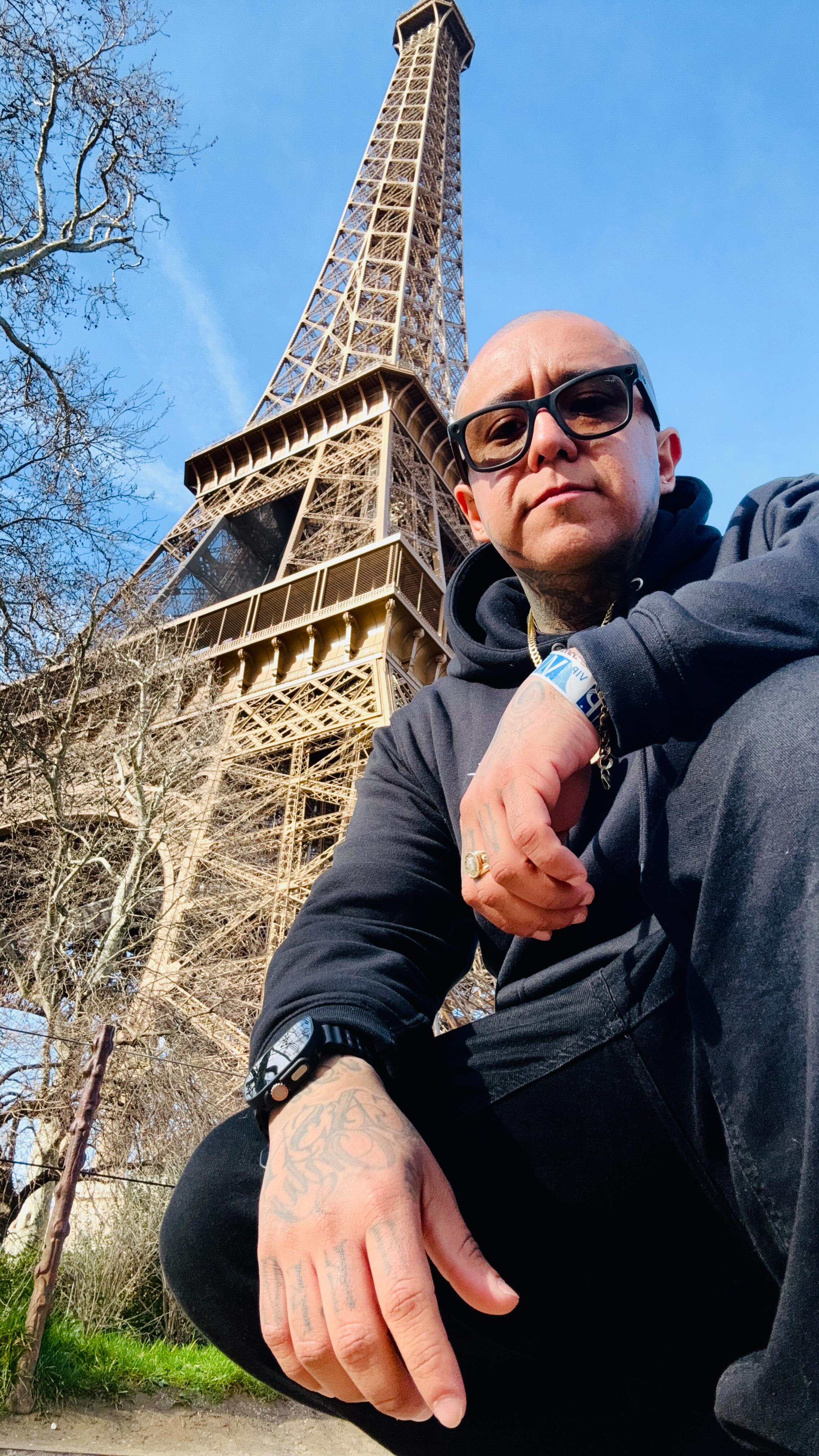 3 years sober today 💯💪🏼🙏🏼 .. Real words . Real talk .
February 21st, I celebrate 3 years of Sobreity.
And I’m celebrating it out here in Paris, France 🇫🇷
Three years ago, I made a decision that changed my whole life. I chose to get sober from alcohol and drugs... cocaine to be exact.
I went through withdrawals, first few months weren’t easy I had urges. I was tempted to pick up again. My body was used to that lifestyle every single day. But I stood strong myself. I couldnt let my addiction be stronger than me. I refused to let it win and take over my life again.
It wasent easy making that decision when your body and mind are used to consuming everyday.
Today is a big accomplishment for me .
I’m happier. I’m focused in every aspect of my life. Im there for my family like they are for me. I’m standing here today to show anyone struggling with alcohol or drugs that you can make that change. Im living proof that no matter how bad life gets, it gets better.
Choose life, choose hope, and keep pushing forward!
Don’t give up. We do recover.
FOCUS. WORK HARD. STAY HUMBLE.
Choose yourself over addiction . Life is way better on this side.