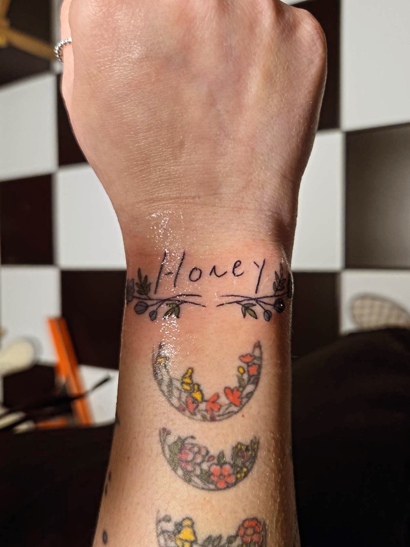 No one has ever called me honey the way he does, like he’s constantly in awe of me. Everyone deserves that kind of adoration 💛