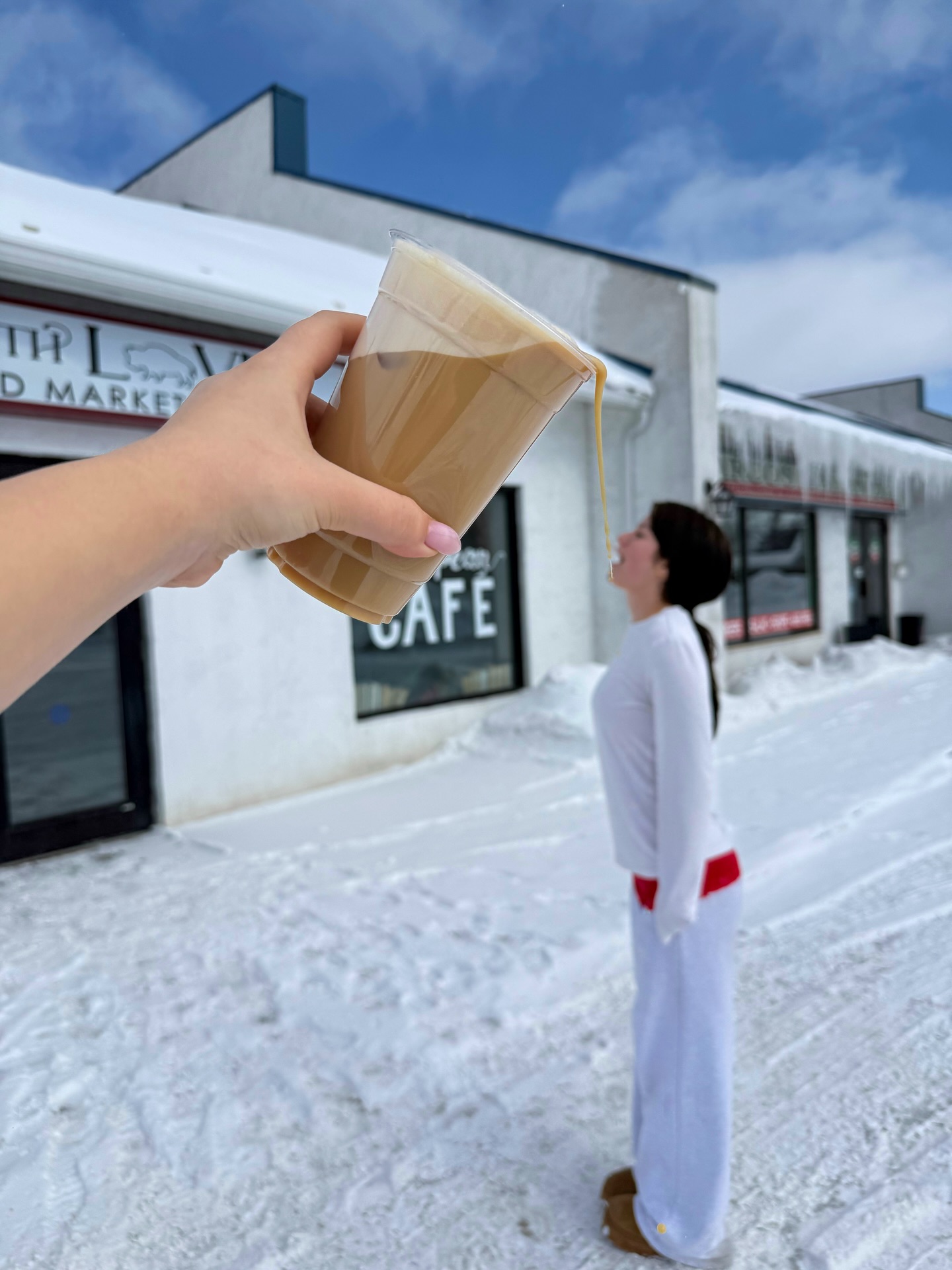 Dramatic? Maybe. Dedicated to iced lattes? Absolutely. Iced latte season is every season💁🏼♀️🧊☕️
#filledwithlovebuffalo #buffalorestaurants #buffalofood #716eats #716