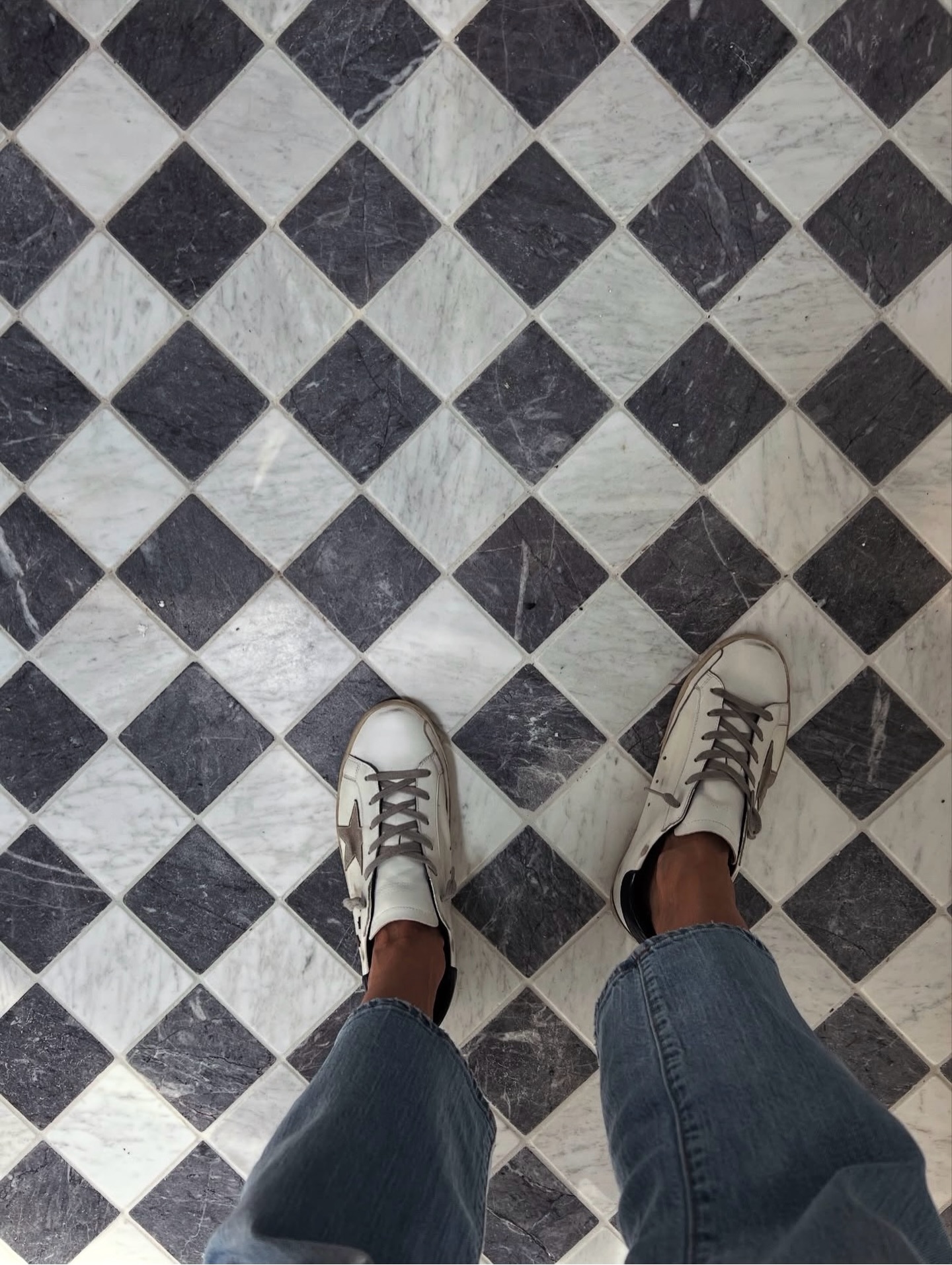 Black and white marble will always have my heart… especially when it’s done in a way that feels collected, European, and forever. #FlooringDesign #NaturalStone #MarbleFloors #CheckeredFloor #SimplyQuartered