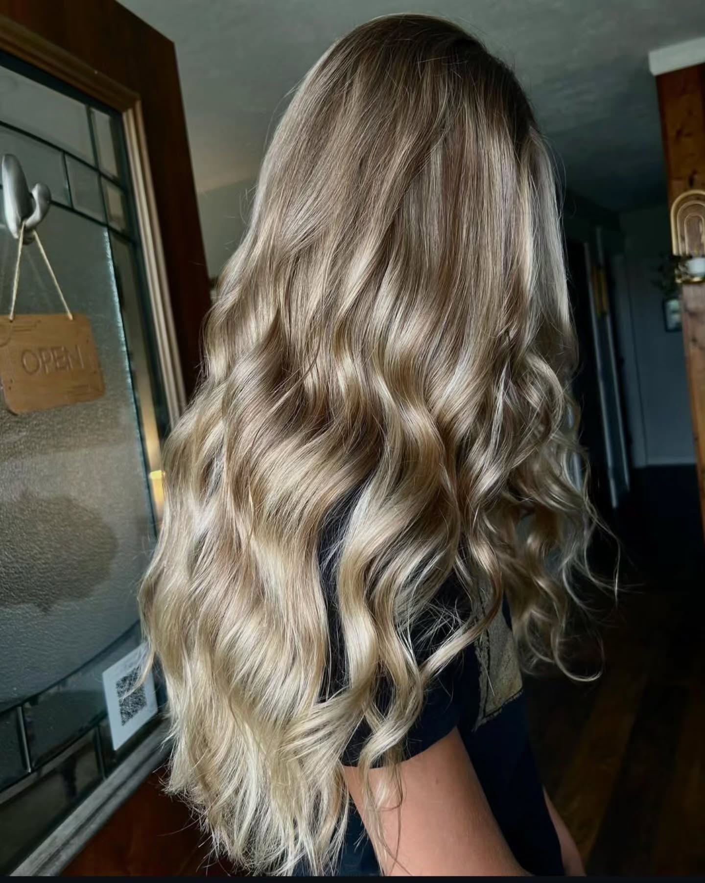 If you've always been envious of long, thick beautiful hair- you're not alone! Some ladies just have good hair genes. But if you want to learn how you can take the best care of your hair to work towards these hair goals, here's some tips for you!
✔️brush your hair thoroughly morning and night with a brush that has boar bristles. Not just to detangle but also to stimulate hair growth and distribute natural oils
✔️use high quality shampoo, conditioner and hair products to keep your hair follicles and scalp super healthy- so it wants to grow more/faster! <link in our bio to our online store of only products that fall under this category!>
✔️take your vitamins and eat your protein! We aren't doctors, but hair is made of protein bonds & amino acids so you do the math
✔️get regular trims. We recommend every 6-8 weeks and if you want to boost your healthy hair journey/growth journey- we offer a repairing haircut or you can add a hair treatment to your haircut appointment! See our online booking for more info about these services or comment "info" below!
This is just a few tips that give great results but if you hair just isn't working with you, extensions are the answer and trust me, you wont regret them!