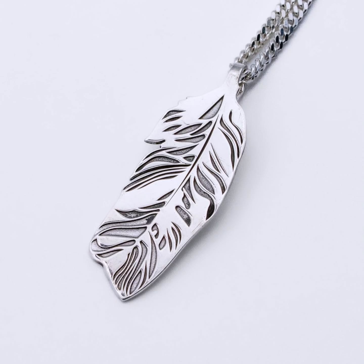 Set (earrings and necklaces feather 🪶) Sterling silver