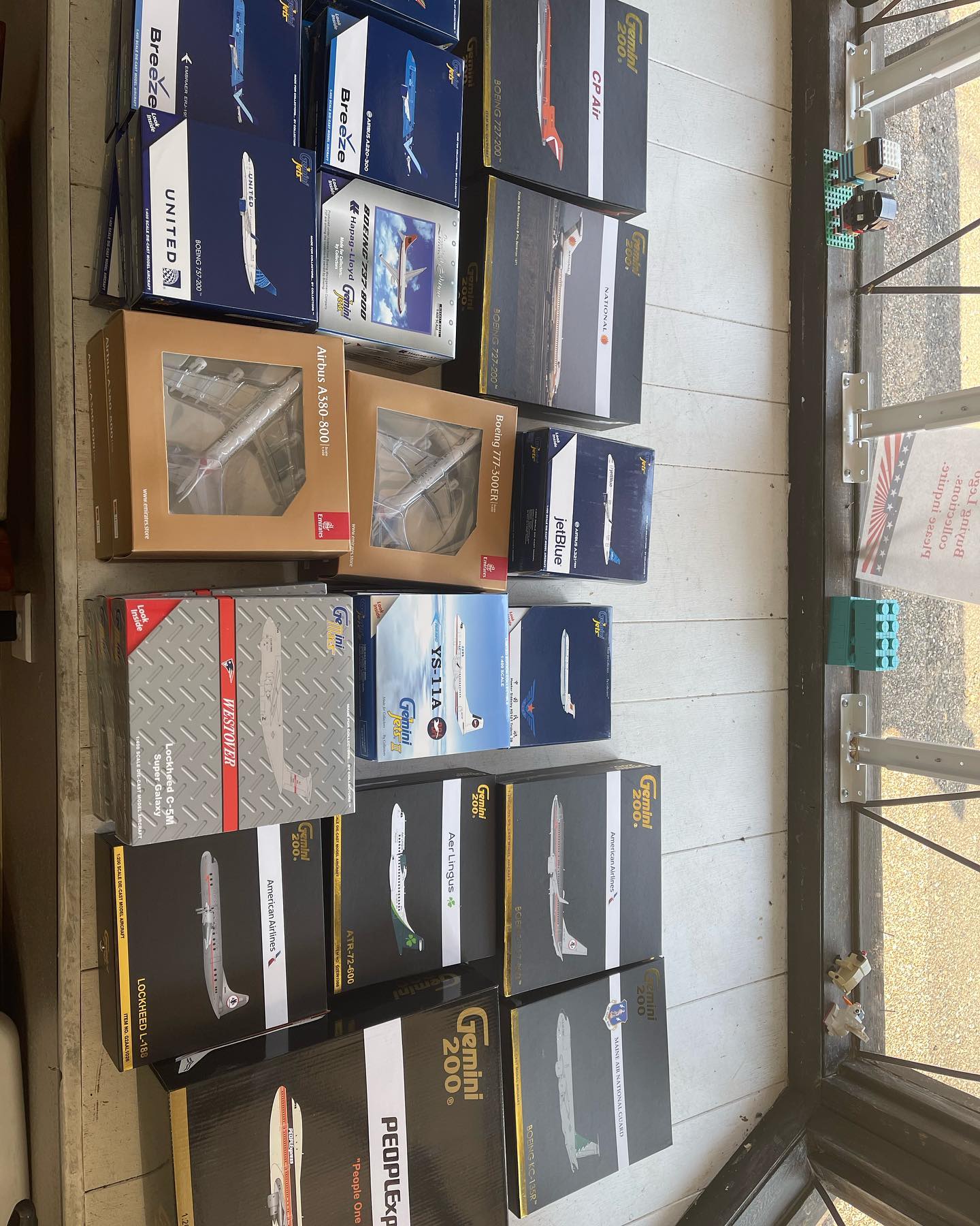 Smallish order from Gemini jets today, some good stuff and we are@expanding our 200 scale offerings. Stop by the physical store location in University Place, WA. #geminijets #400scale #200scale #diecastcollector #diecastairliner #tacoma #seattle #universityplacewa #lakewoodwa